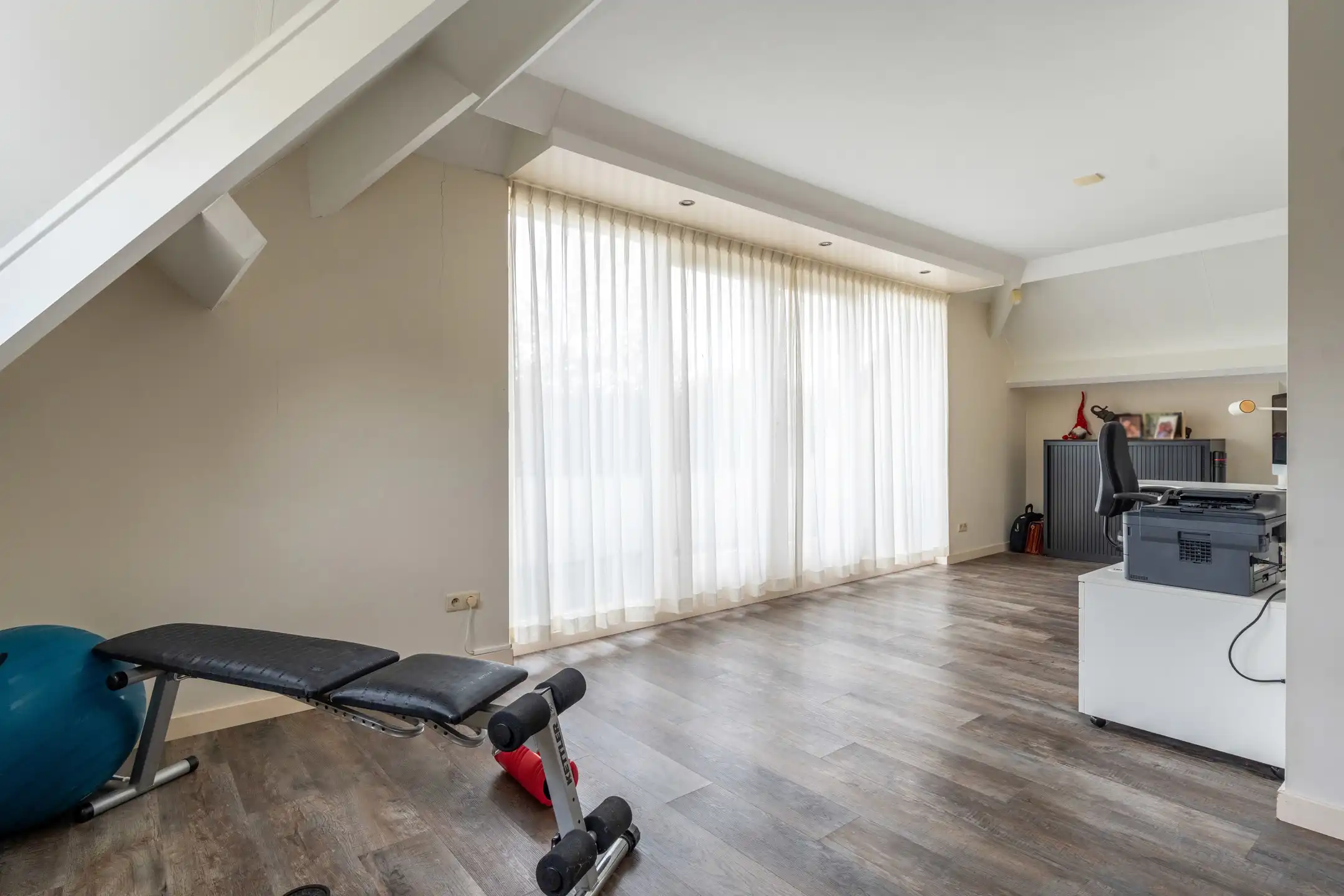 Charmante villa met 4 slaapkamers op 1.035 m² foto 23