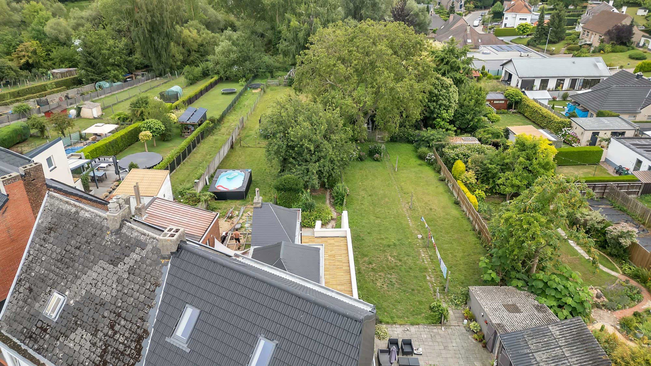 Ruime, energetische totaalrenovatie met ruime tuin en garage foto 26