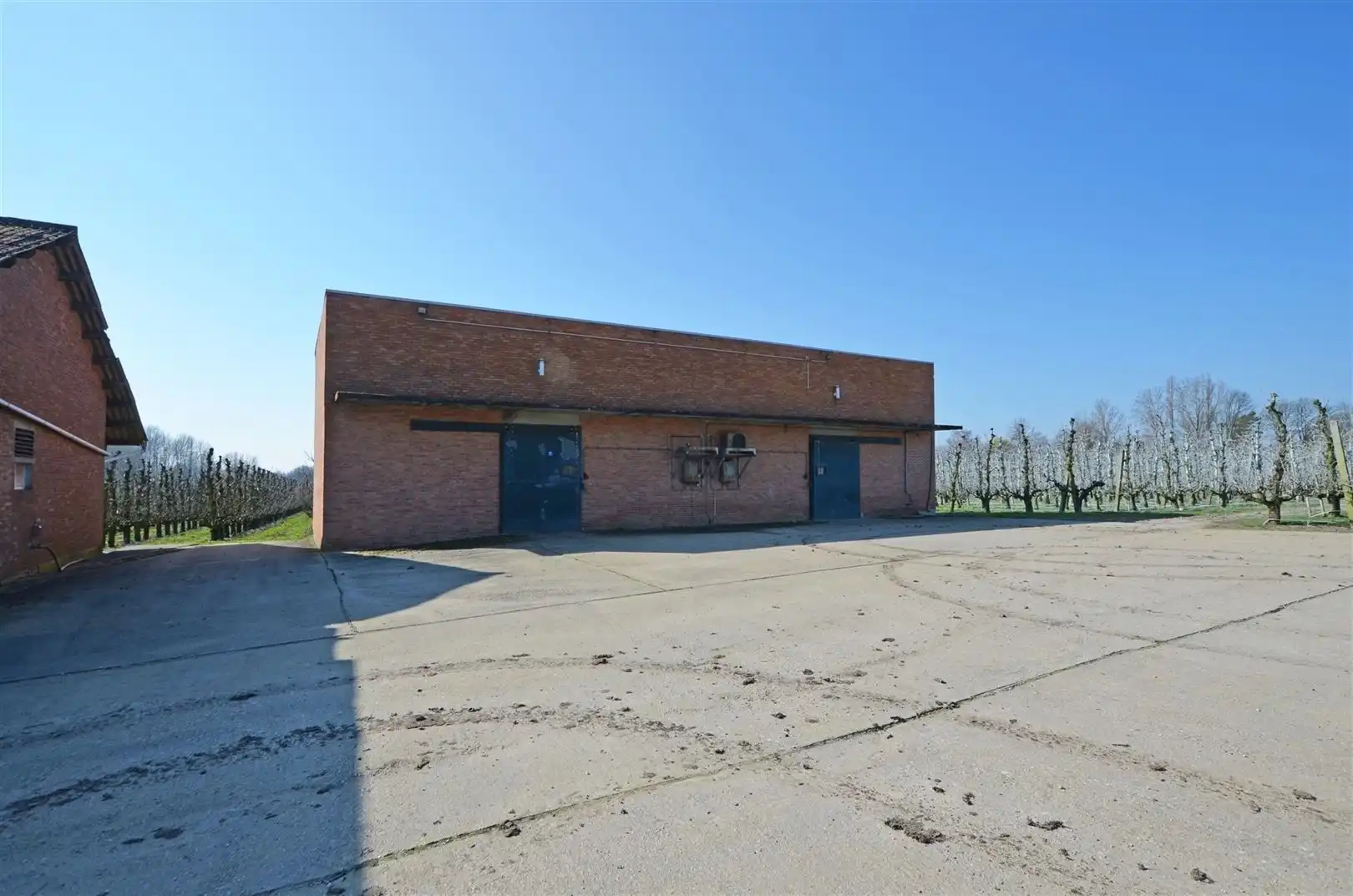 Villa + voorgelegen bouwgrond in residentiële straat  foto 21