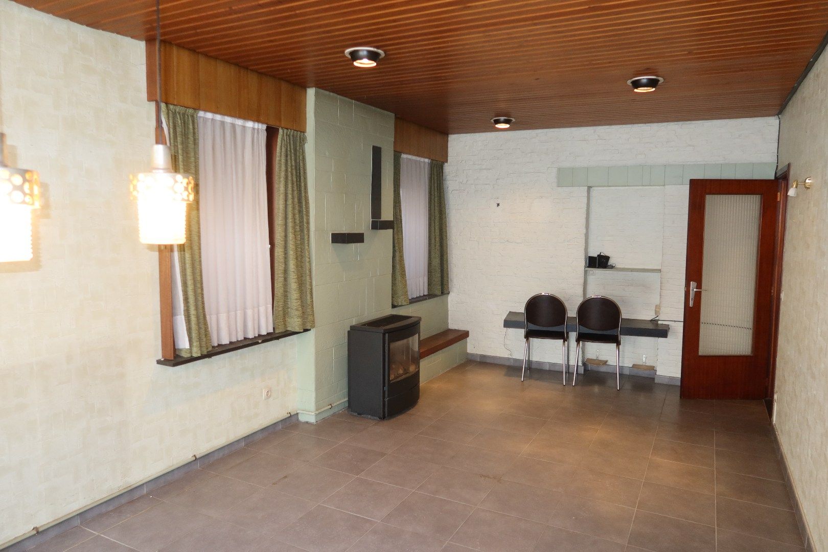 Te renoveren woning met 3 tot 4 slk en tuin foto 5