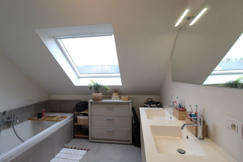 Recente woning te huur centrum Moorslede foto 12