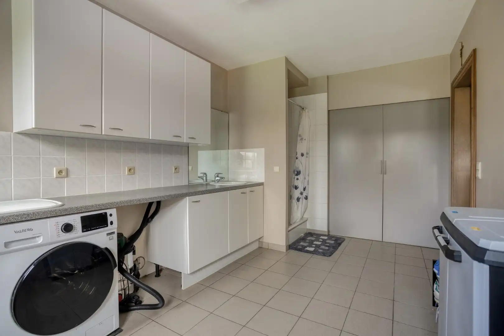 Instapklare vrijstaande woning in rustige woonbuurt nabij het centrum van Tongeren foto 12