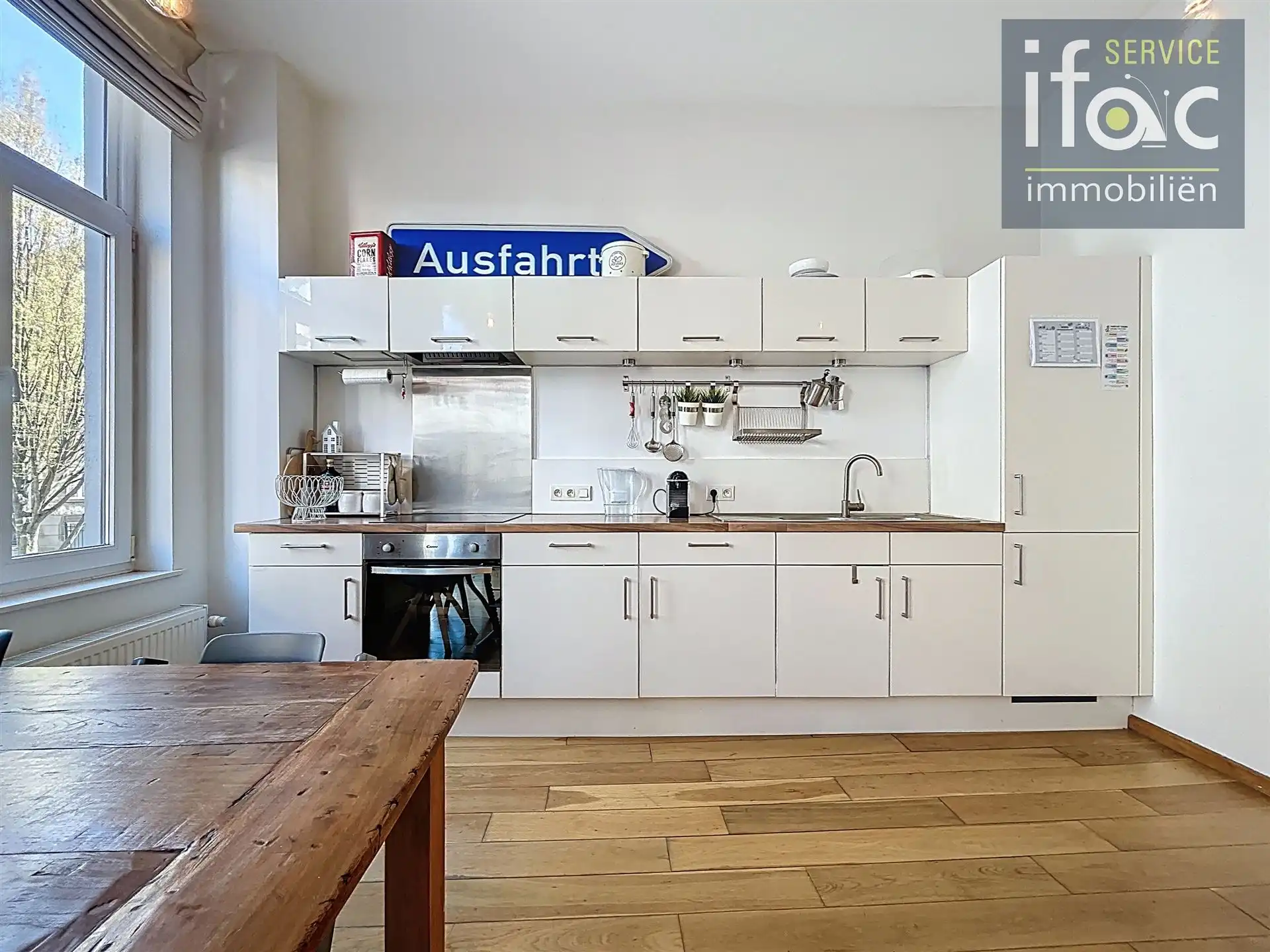 Uitstekend gelegen 1 slaapkamer appartement nabij NATO foto 4