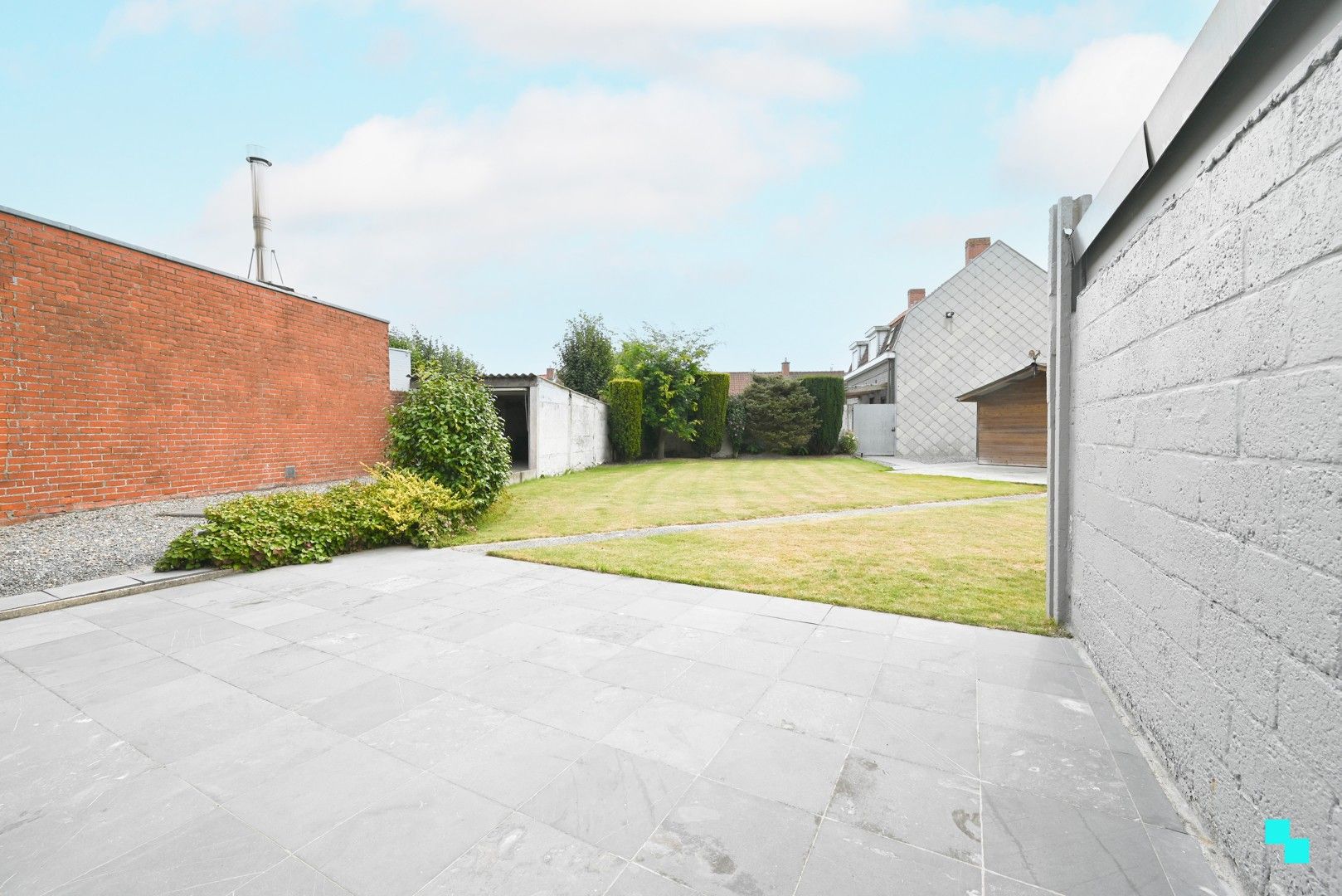Ruime woning met garage in het centrum van Meulebeke foto 31