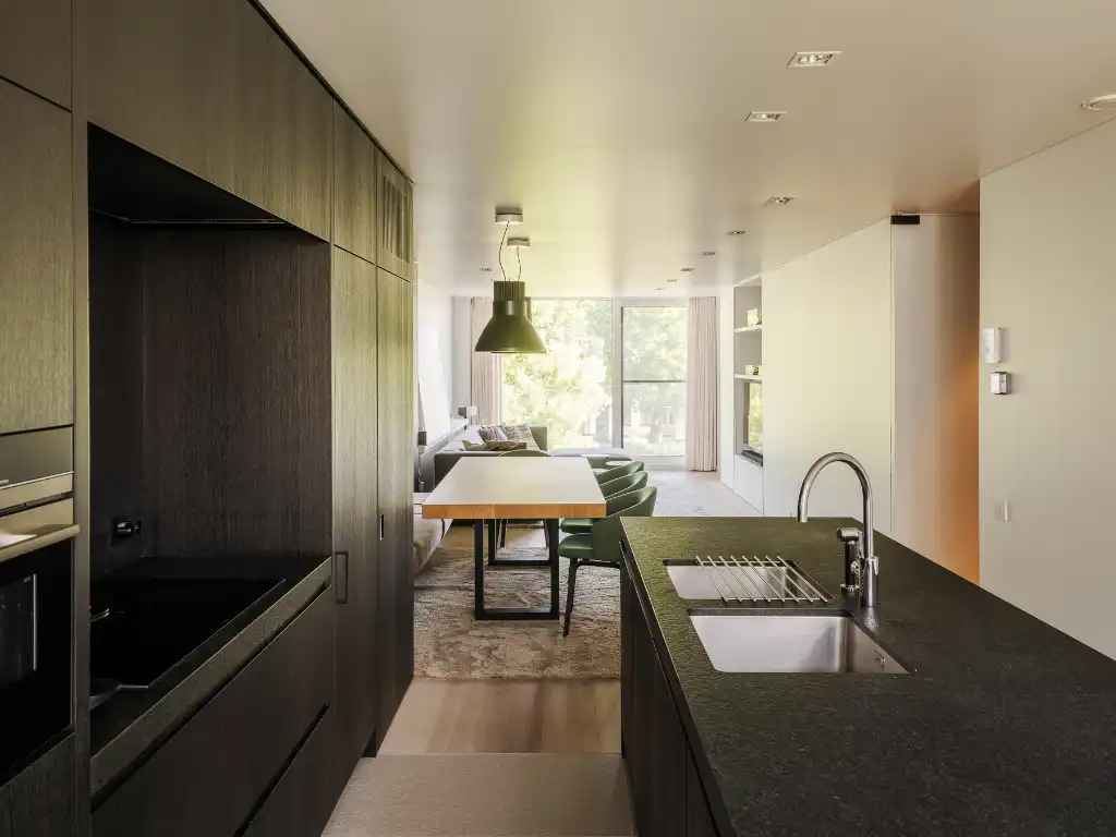 High-end afgewerkt tweeslaapkamerappartement met topligging aan de&nbsp;Coupure foto 4