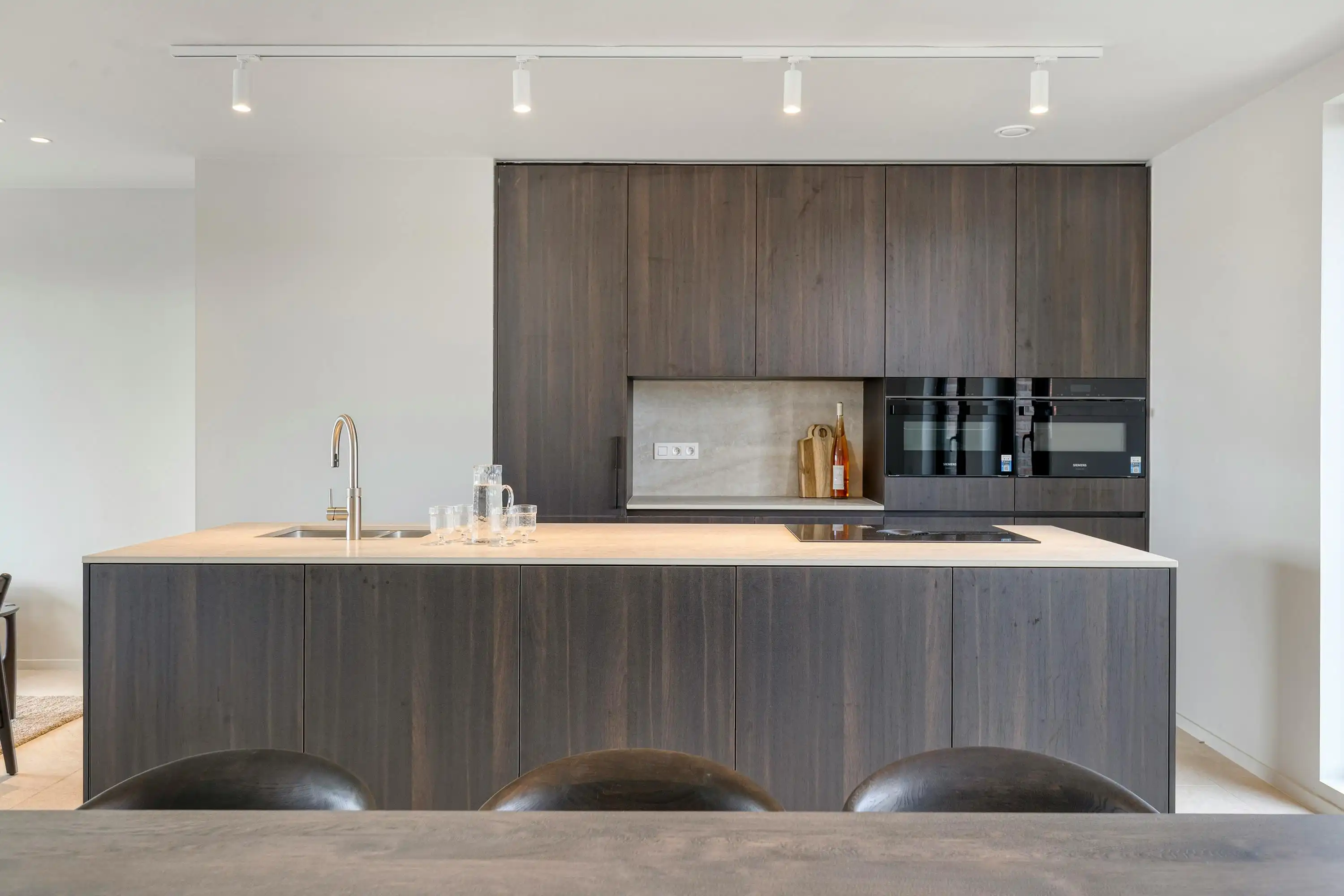 Penthouse te koop aan het water in centrum Veurne foto 7
