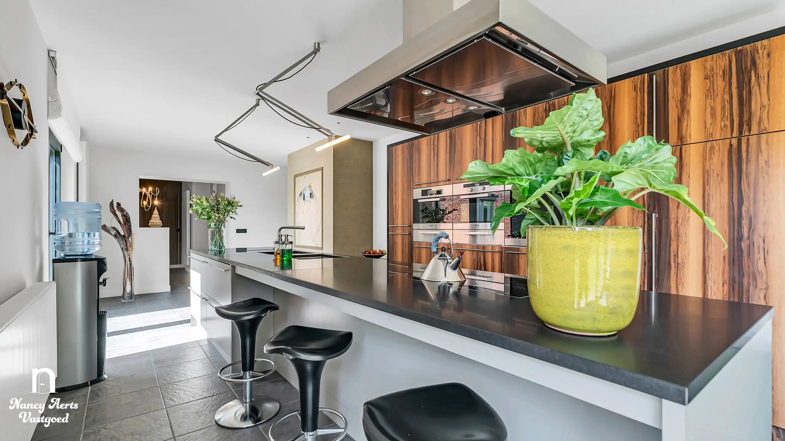 Exclusief pand met authentieke charme en moderne afwerking foto 11