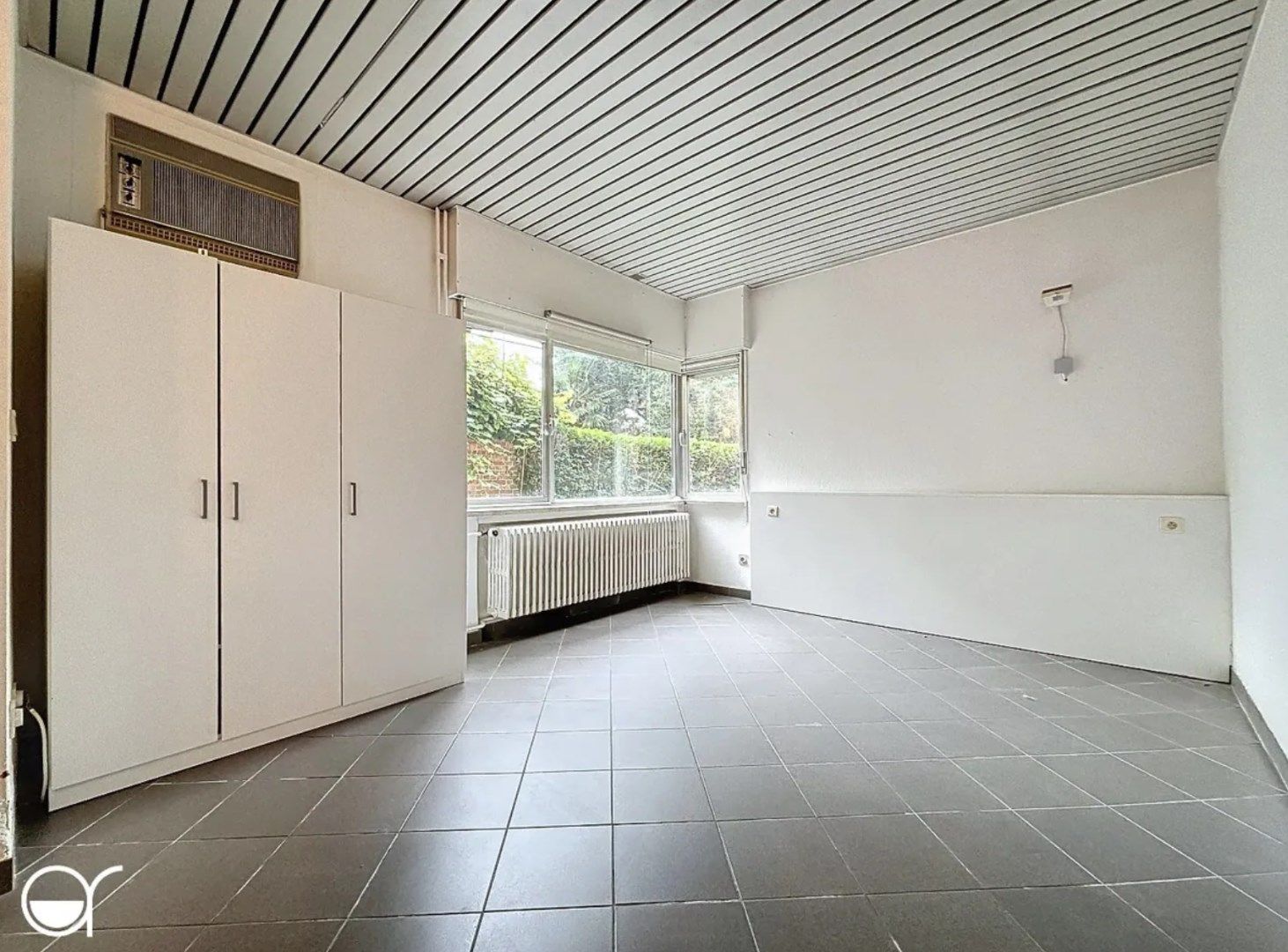 Huis met 5 slaapkamers en 5 badkamers of praktijkruimte vlakbij het station foto 21