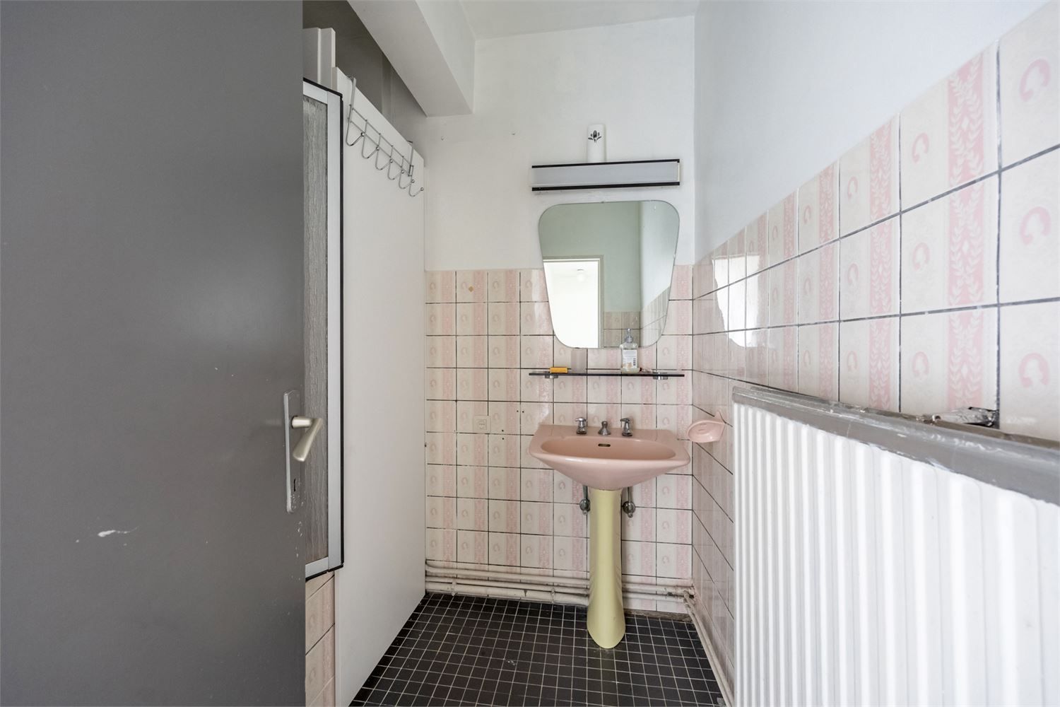- IDEALIS VASTGOED -  INVESTERINGSEIGENDOM BESTAANDE UIT 2 CENTRAAL GELEGEN 2-SLPKMR APPARTEMENTEN GELEGEN IN EEN APPARTEMENTSGEBOUW VAN 6 APPARTEMENTEN IN HET CENTRUM VAN LEOPOLDSBURG! - foto 17
