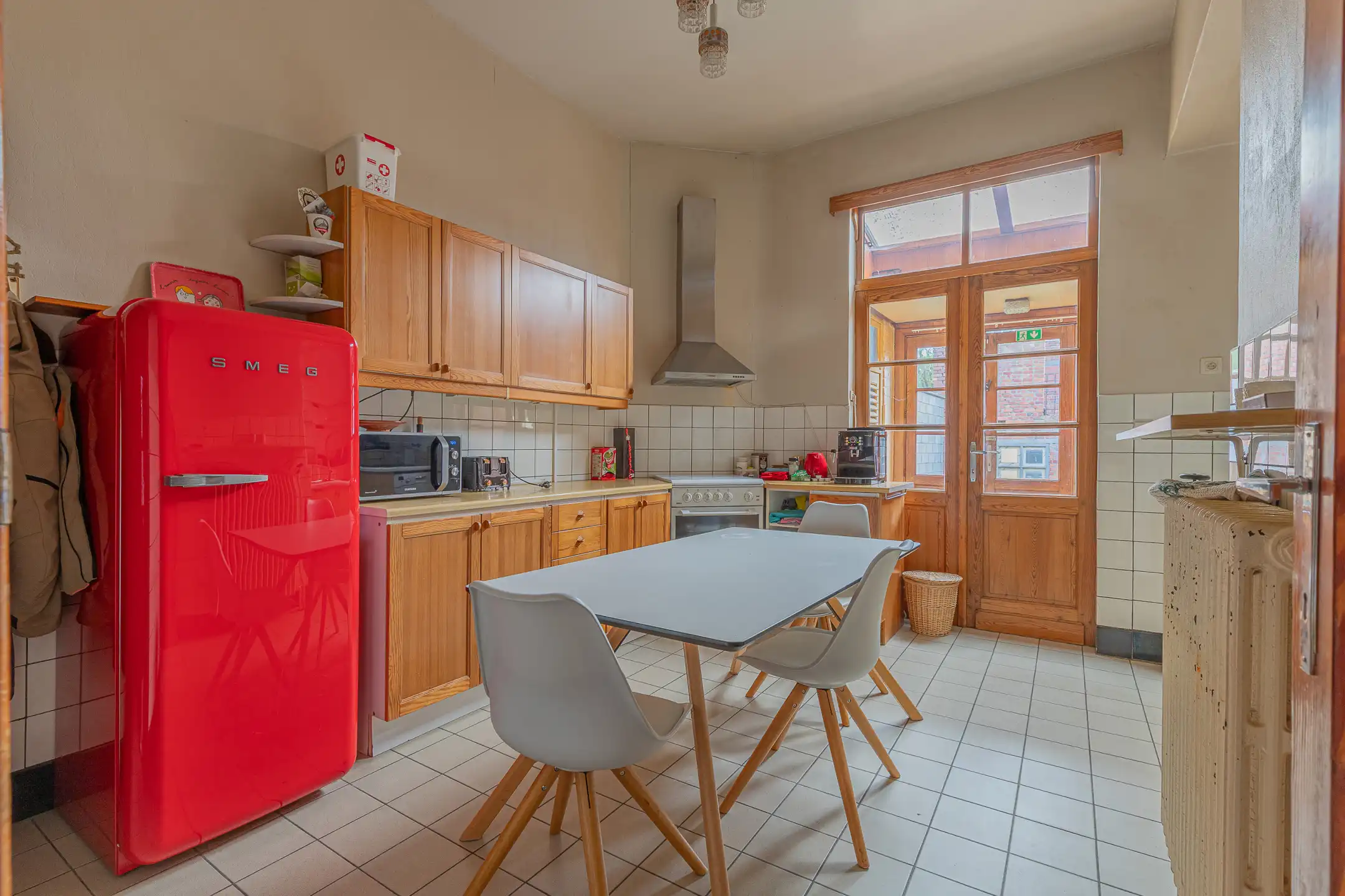 WETTEREN - Karaktervolle woning met 3 kamers in het centrum foto 8