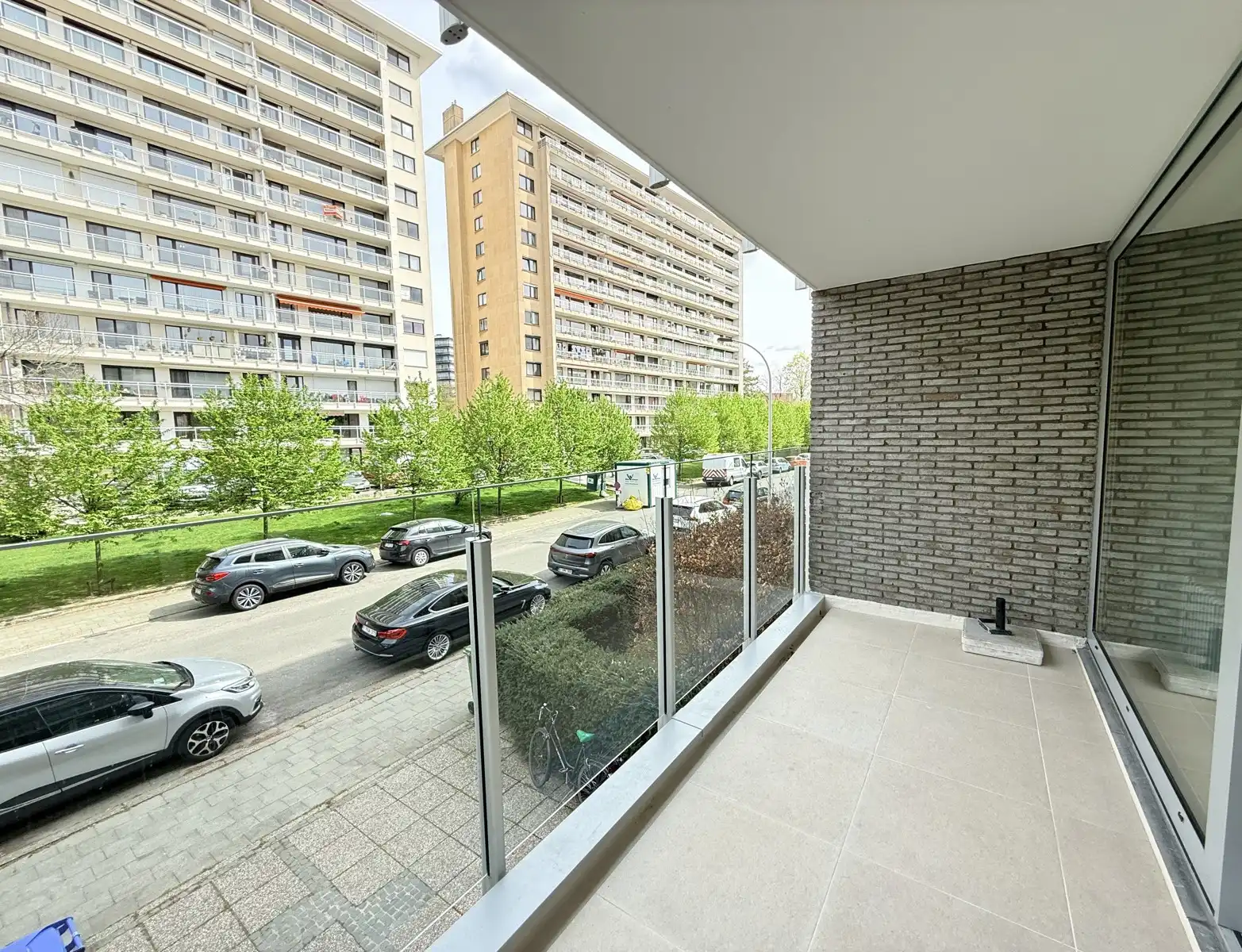 Berchem | Gerenoveerd 2 slpk app + terras  foto 6