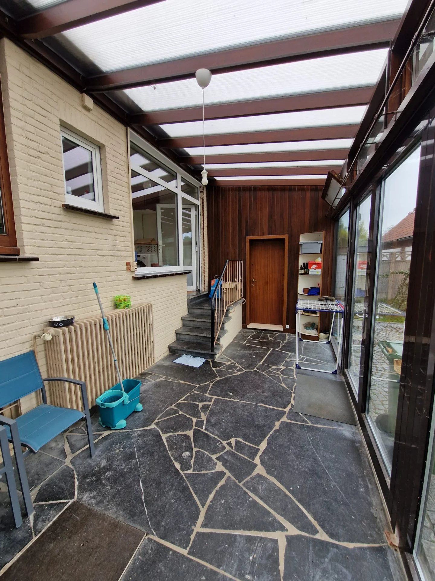 Woning met 2 slaapkamers, garage en tuin foto 15