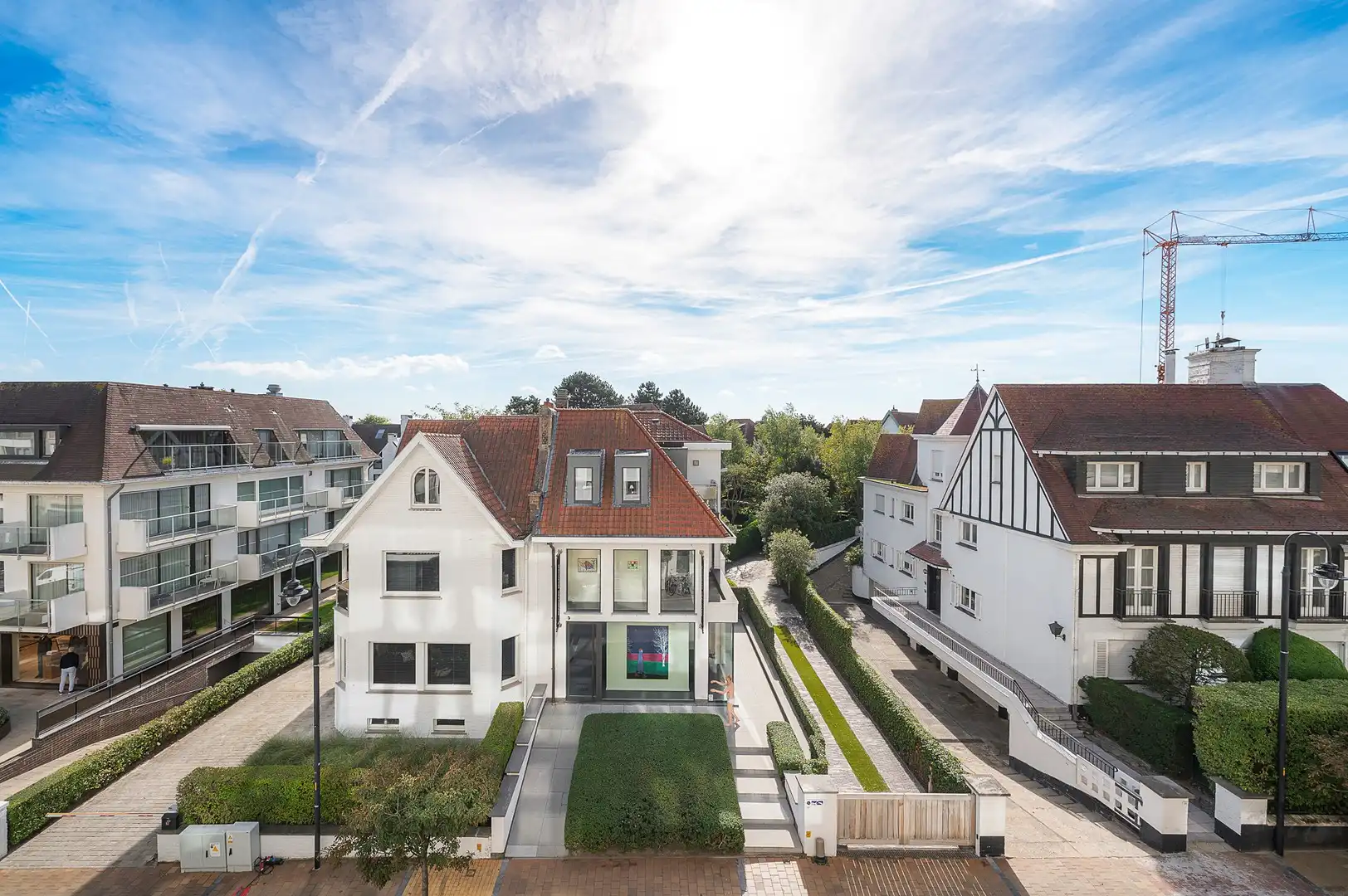 Luxueus appartement met panoramisch zicht in hartje ’t Zoute. foto {{pictureIndex}}