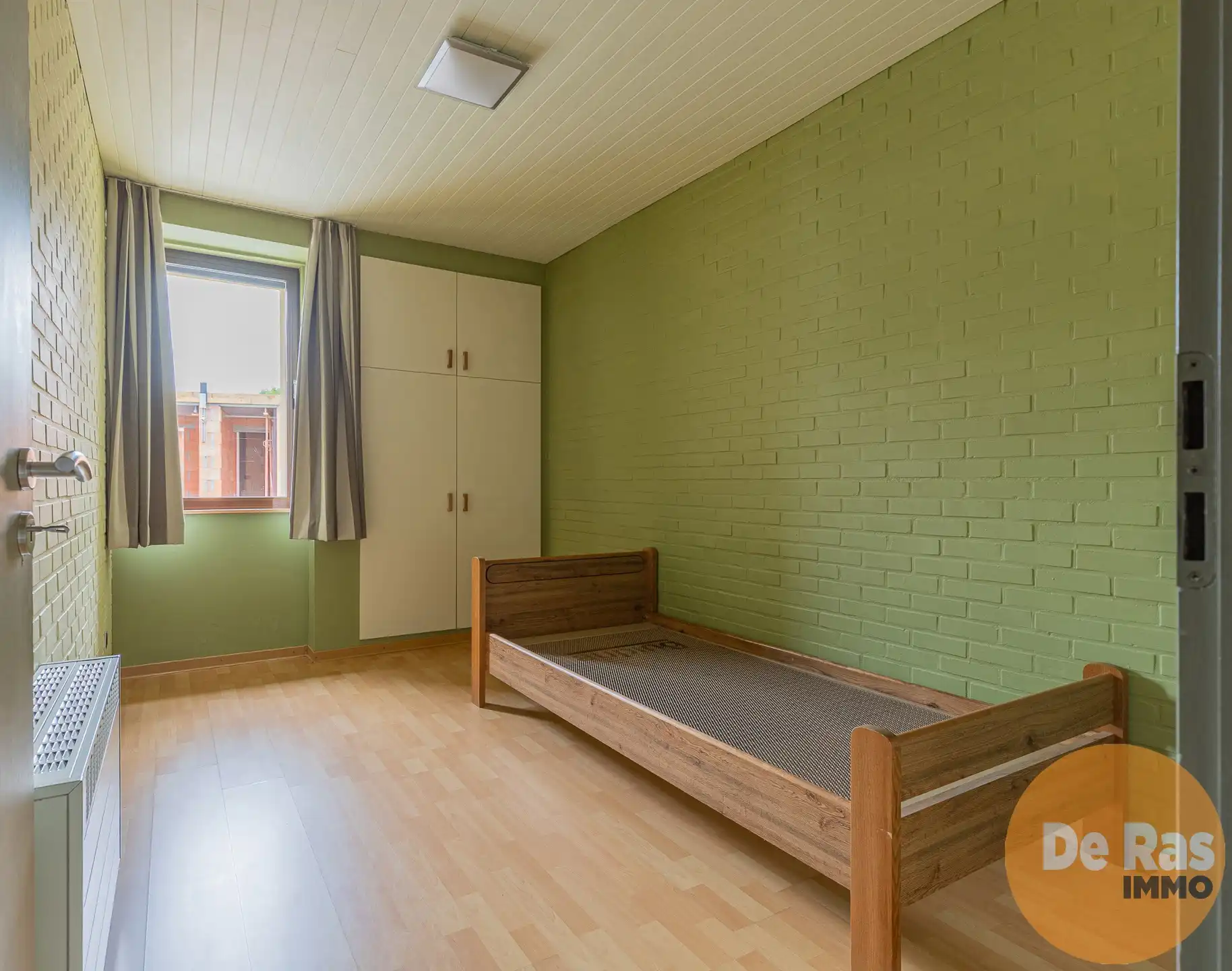 LIEDEKERKE - Ruime gezinswoning met tal van mogelijkheden foto 18