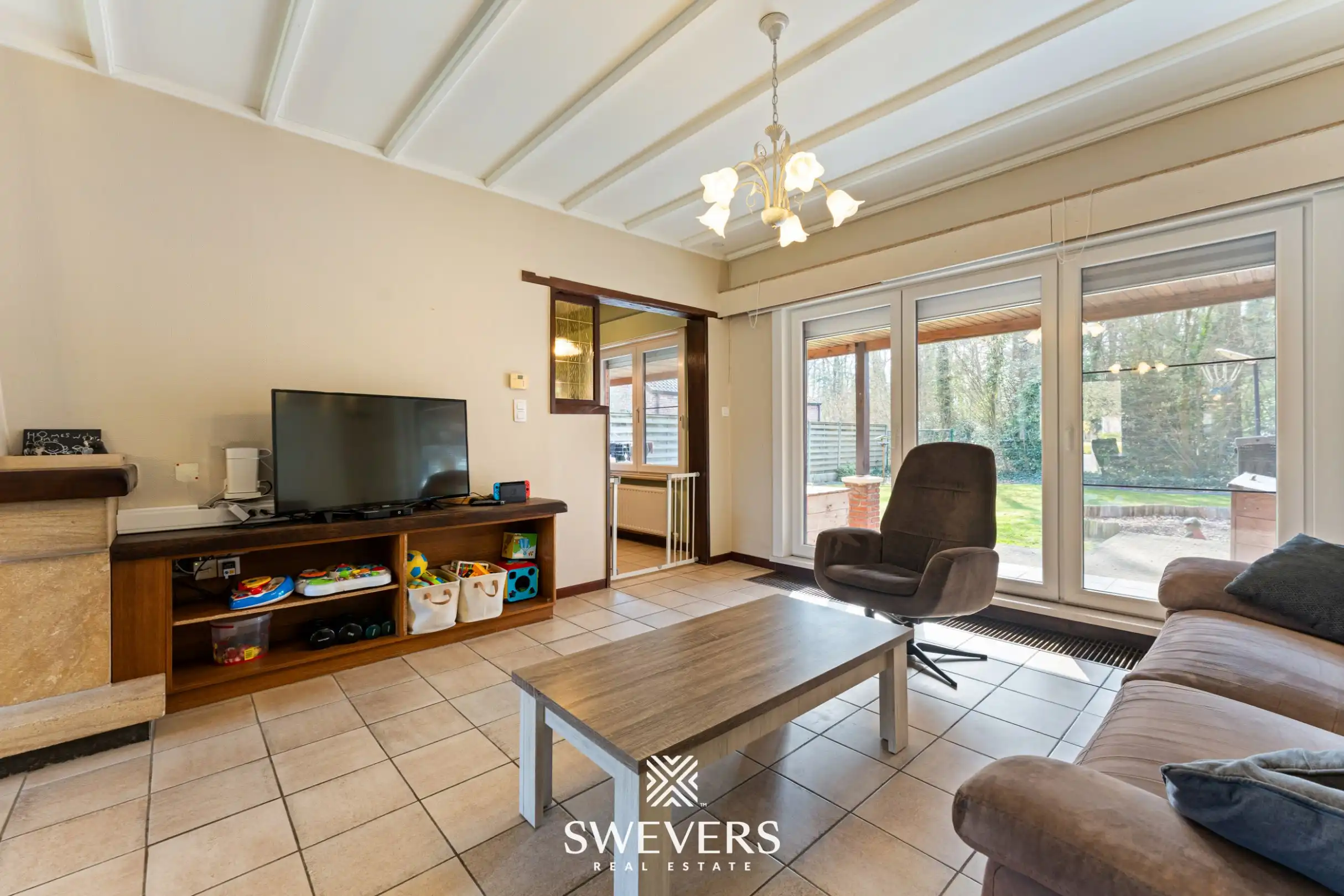 Knusse, te moderniseren woning met 3slpk op 7a61 te Heusden-Zolder foto 6