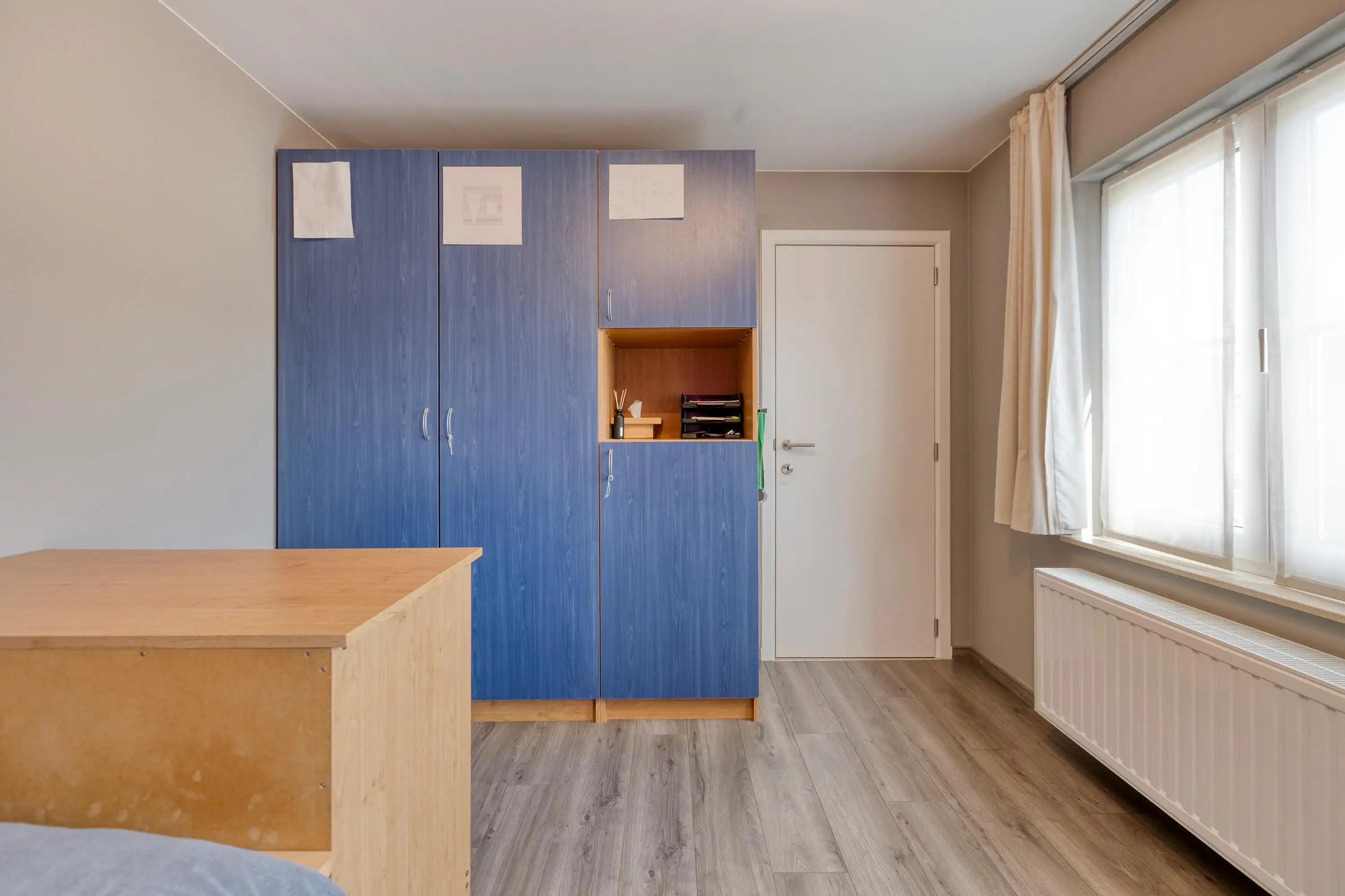 Ruime en instapklare halfopen bebouwing te Kuringen foto 17
