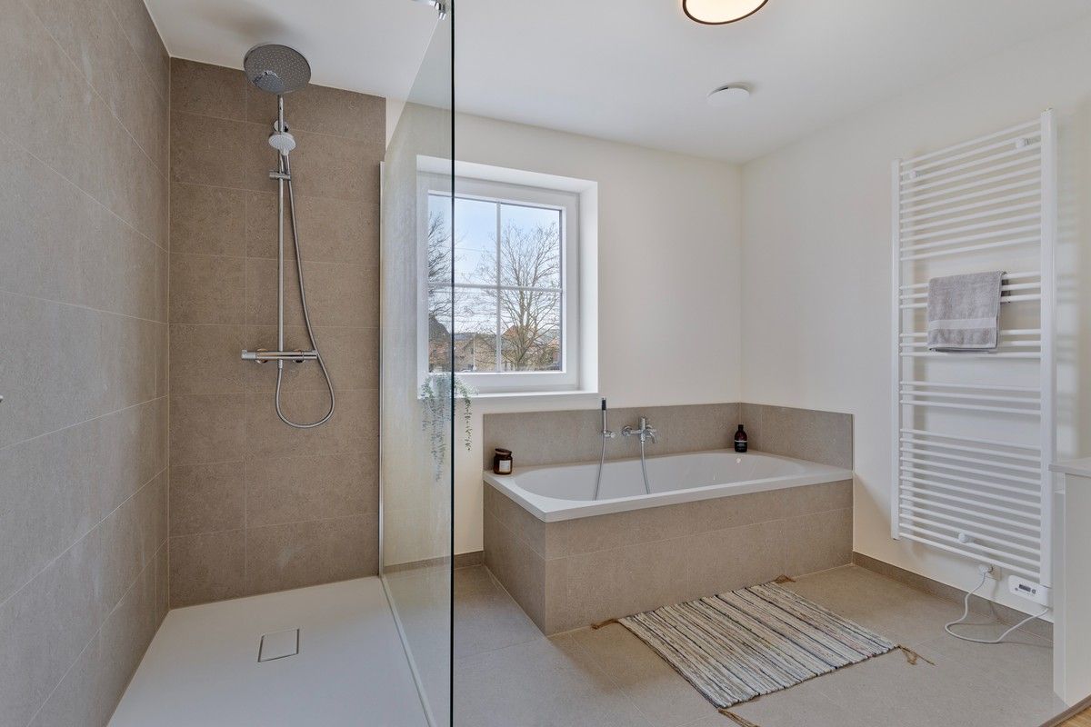Hectaar bouwt ruime halfopen nieuwbouwwoningen te Blaasveld. foto 12