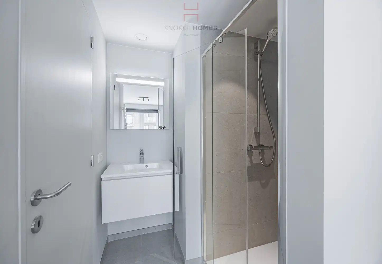 Prachtig afgewerkt nieuwbouwappartement met twee slaapkamers en twee badkamers op de Parmentierlaan foto 19