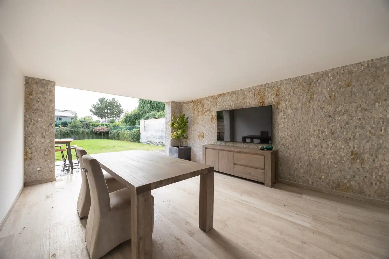 Stijlvol gerenoveerde woning in het hart van ’s-Gravenwezel – 4 slp – 4 badkamers ​​​​​​​ foto 9