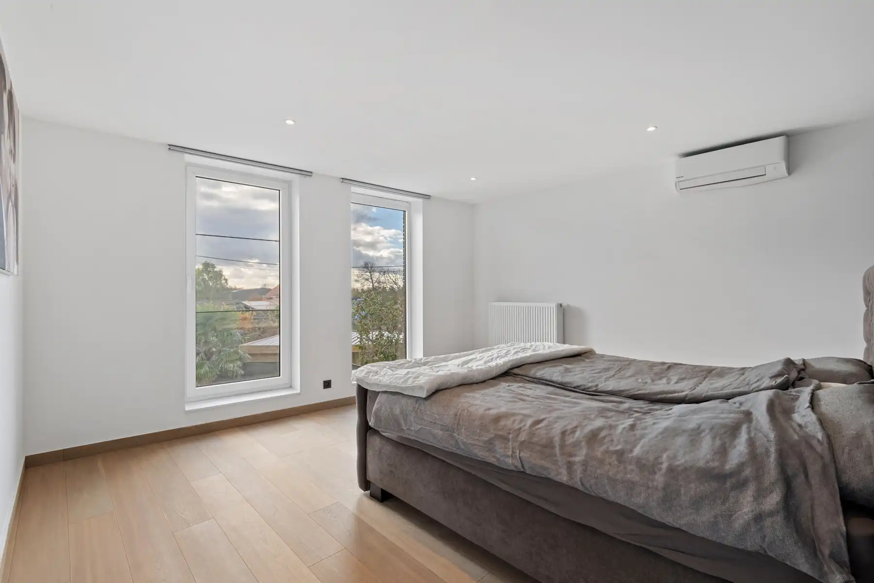 Moderne en exclusieve villa met 4 slpk, zwembad en wellness foto 13