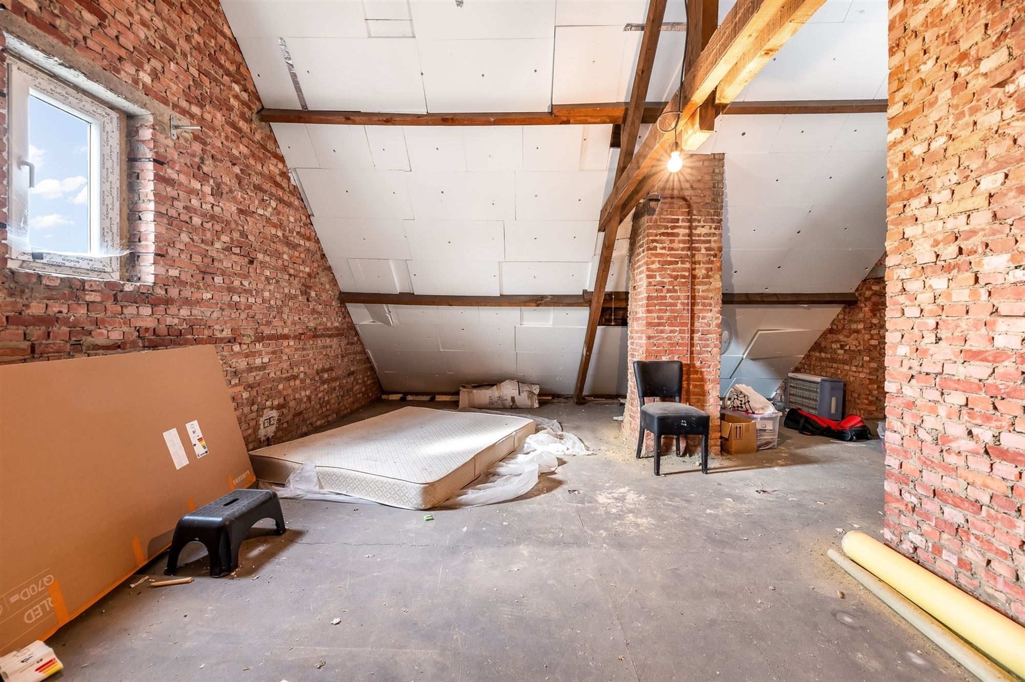 GOED ONDERHOUDEN EN RECENT GERENOVEERDE WONING TE HEPPEN foto 21