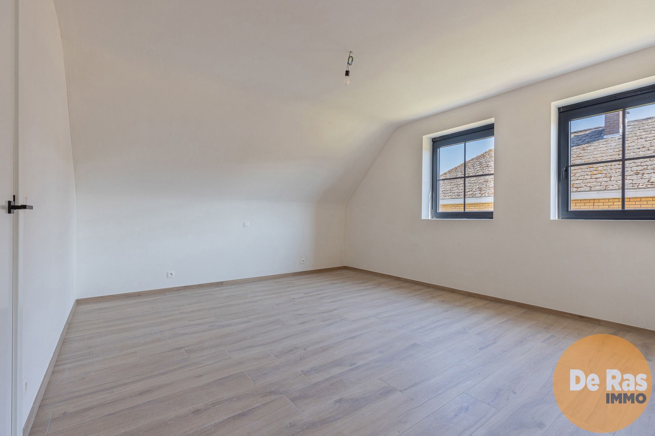 KERKSKEN - Ruime nieuwbouwwoning met 4slpk, garage en tuin! foto 10