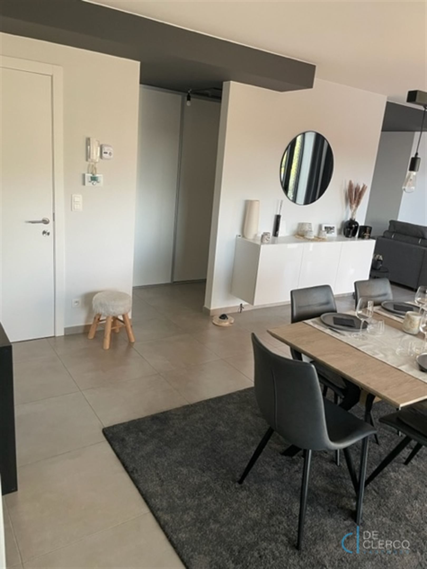 Ruim appartement TE HUUR op een topligging te Zeveneken! foto 7