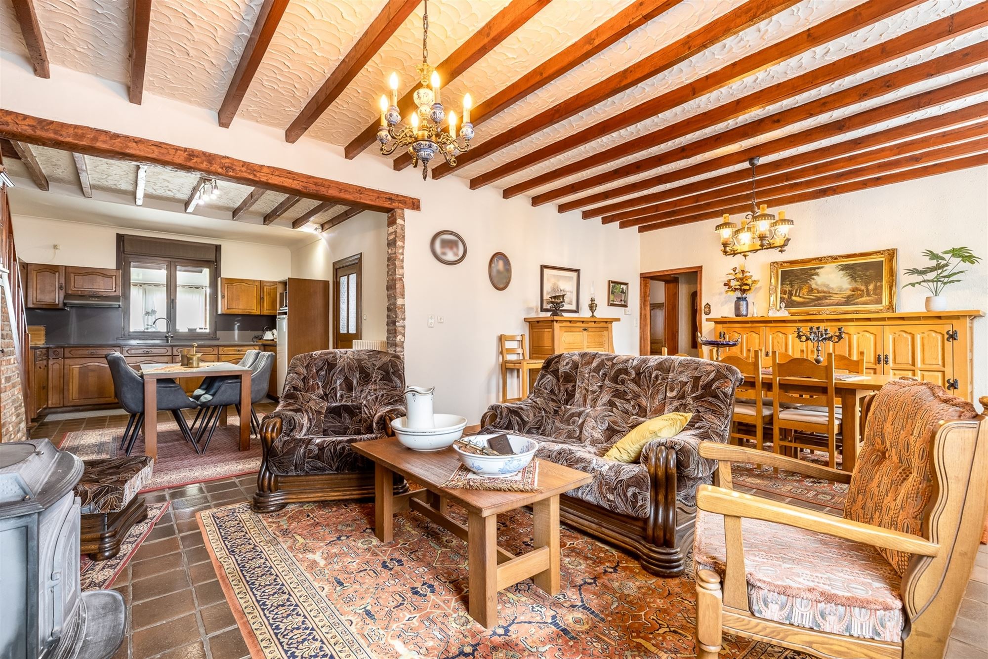 MOOIE KARAKTERISTIEKE WONING OP PERCEEL VAN 13A81CA TE BERINGEN MET VELE MOGELIJKHEDEN foto 3