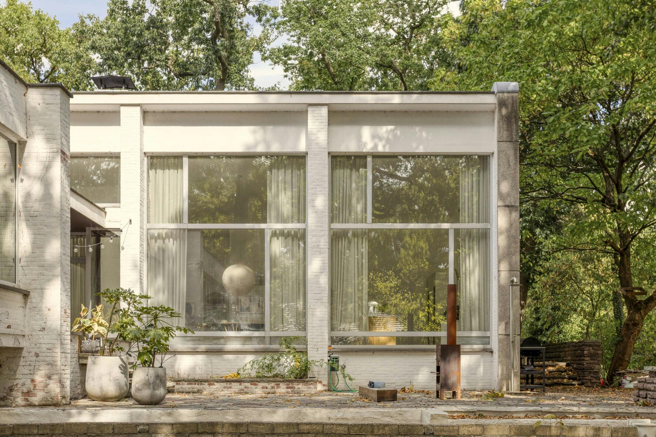 riante villa te koop met uniek perceel in Oud-Turnhout foto 2