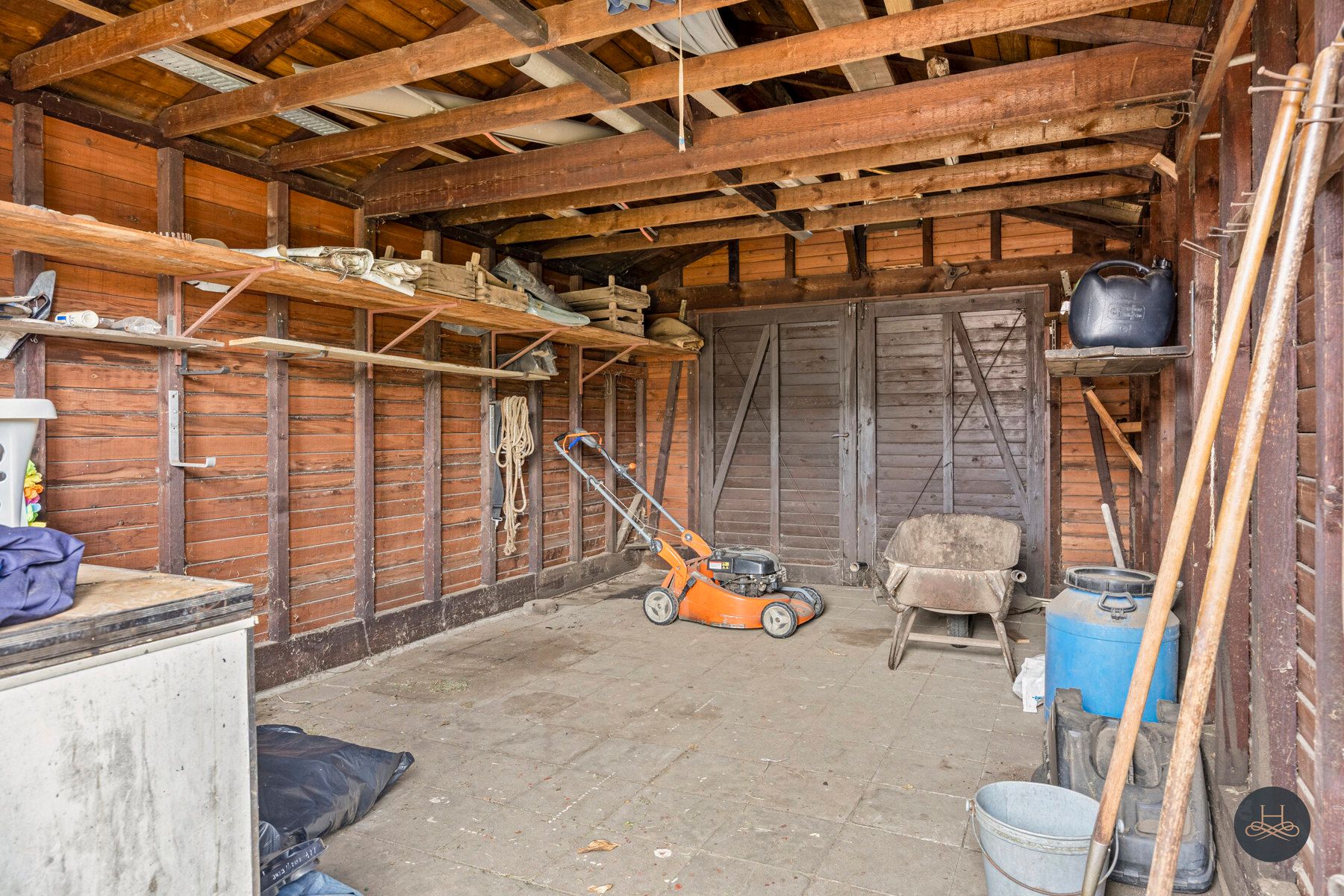 Uitstekend onderhouden woning met prachttuin op toplocatie foto 8