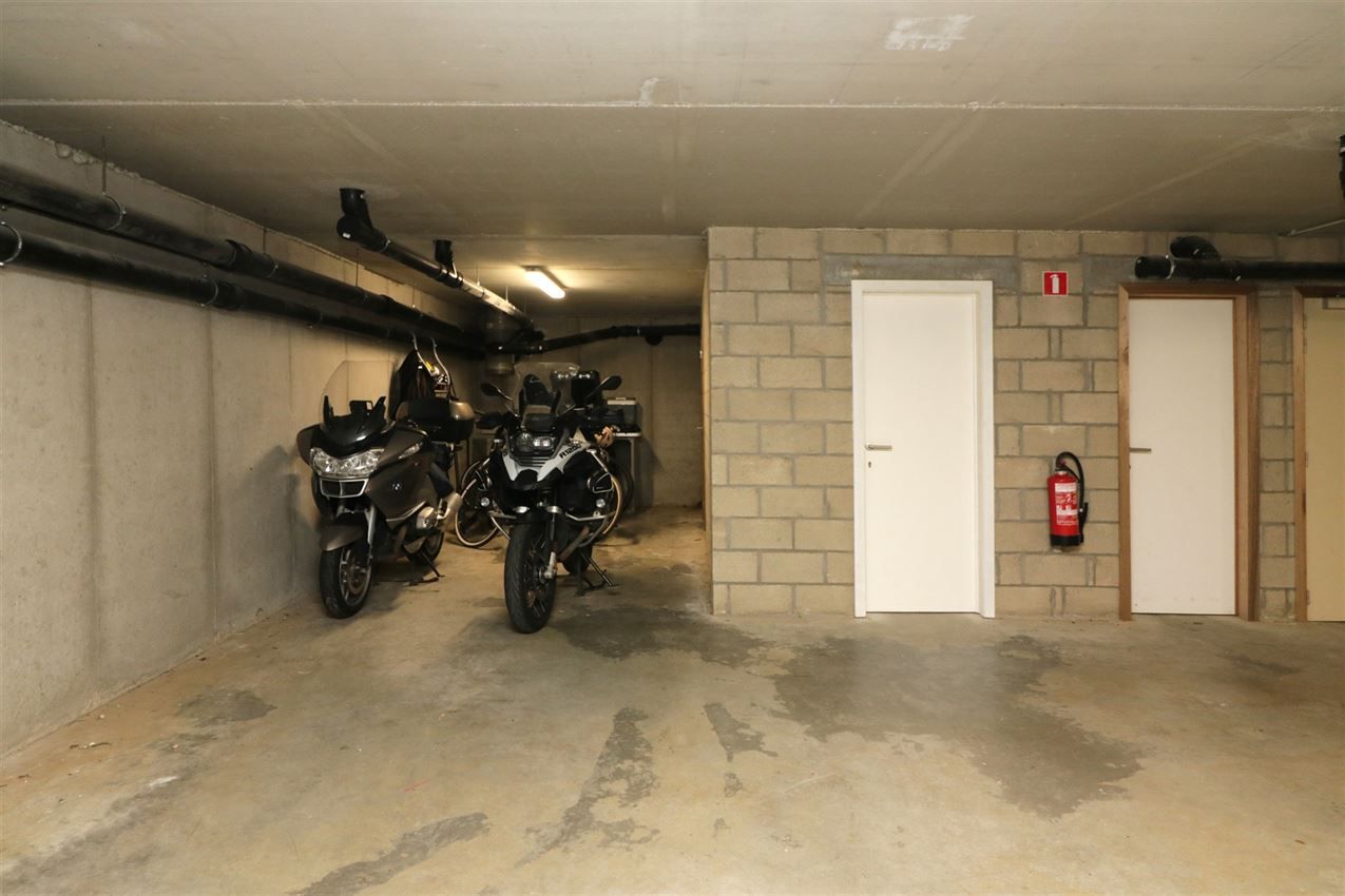 Duplex, drie slpk, westterras, nabij station foto 23
