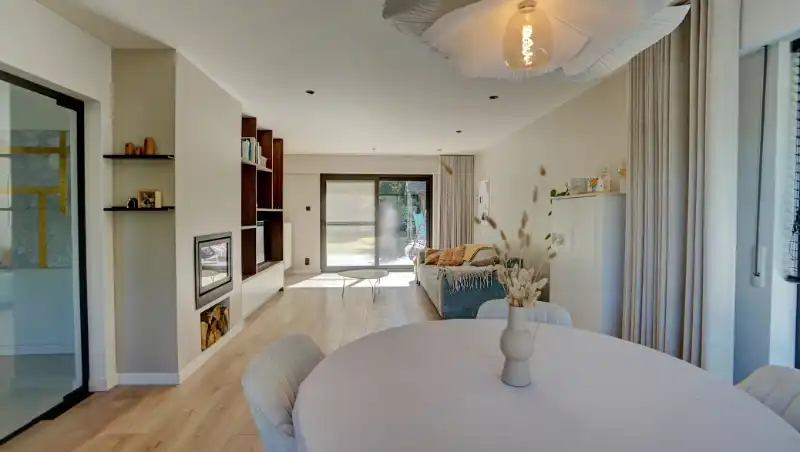 Charmante vernieuwde villa van 180m² op 7 are 87 ca foto 10