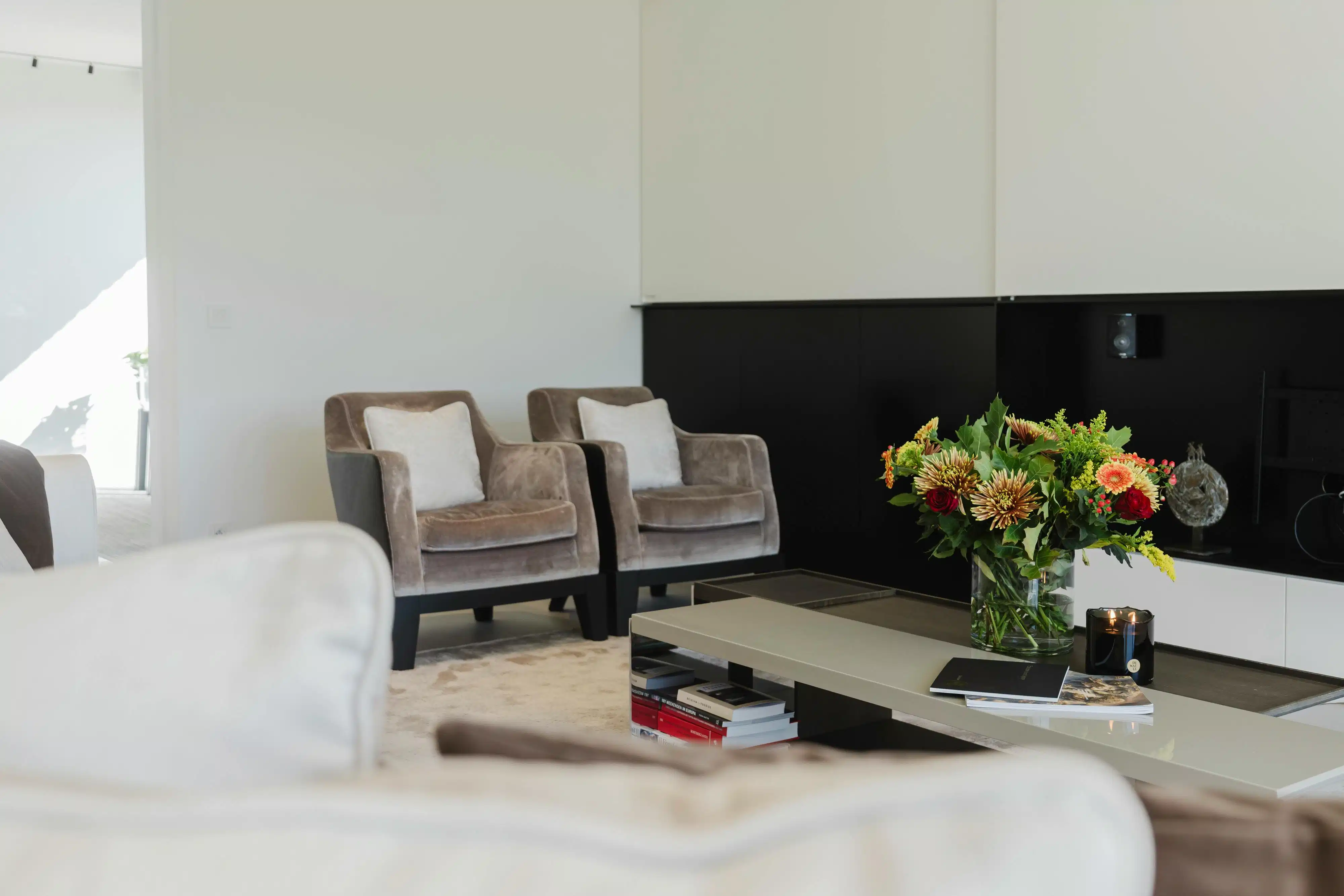 Exclusieve villa met zwembad en paardenstallen in Heule! foto 8