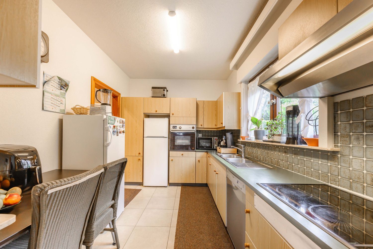 Gelijkvloers appartement te Harelbeke. foto 6
