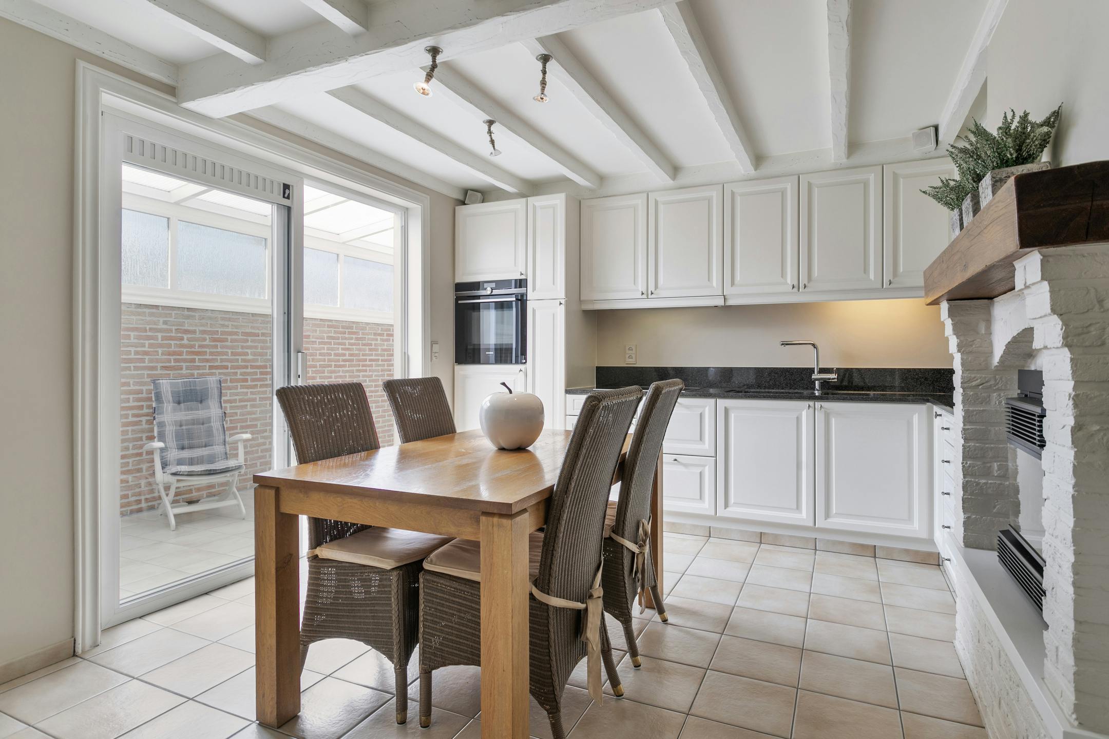 Handelspand met instapklare woning te Sint-Denijs foto 2