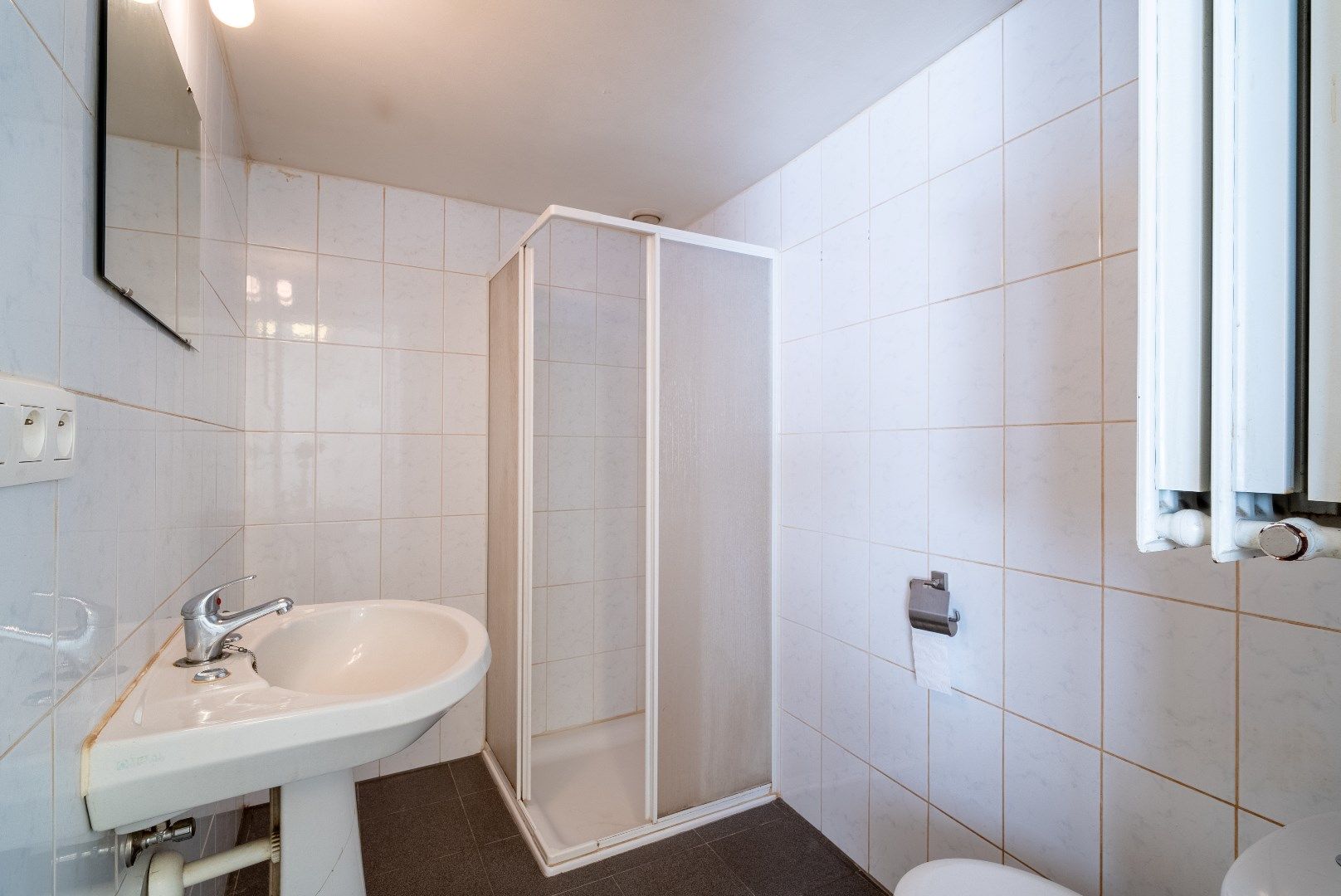 INSTAPKLARE WONING MET TUIN foto 7