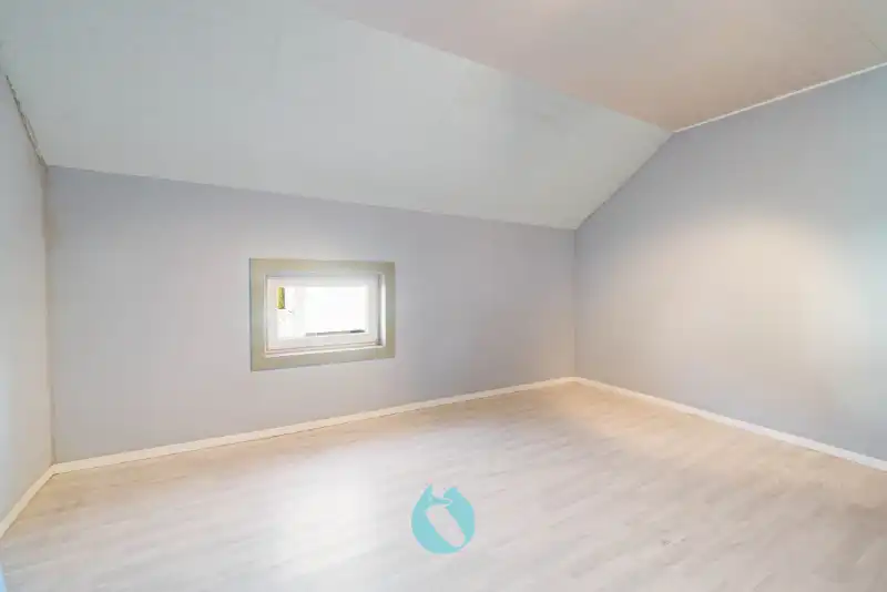 Woning met 4 slaapkamers en koer foto 13