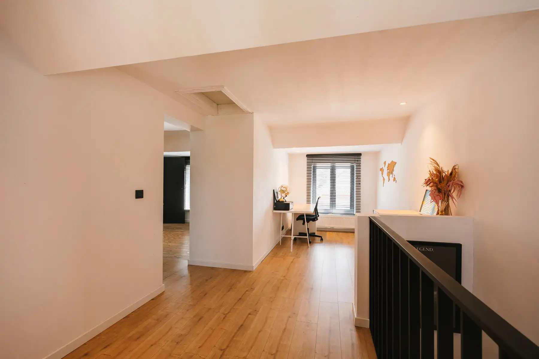 Charmante instapklare halfopen bebouwing op een toplocatie foto 13