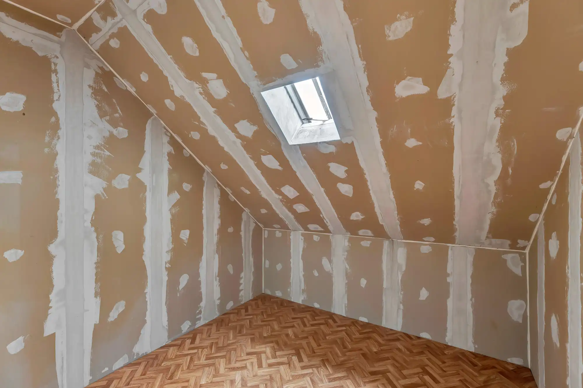Te renoveren woning op 3a36ca met 3 slaapkamers en garage foto 12