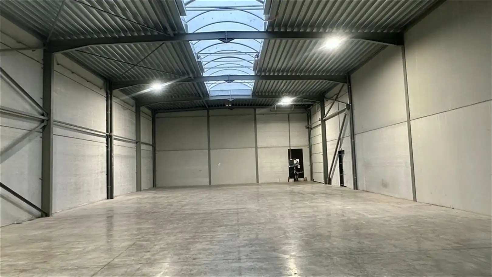 Recente KMO-units te huur in Lievegem foto 4