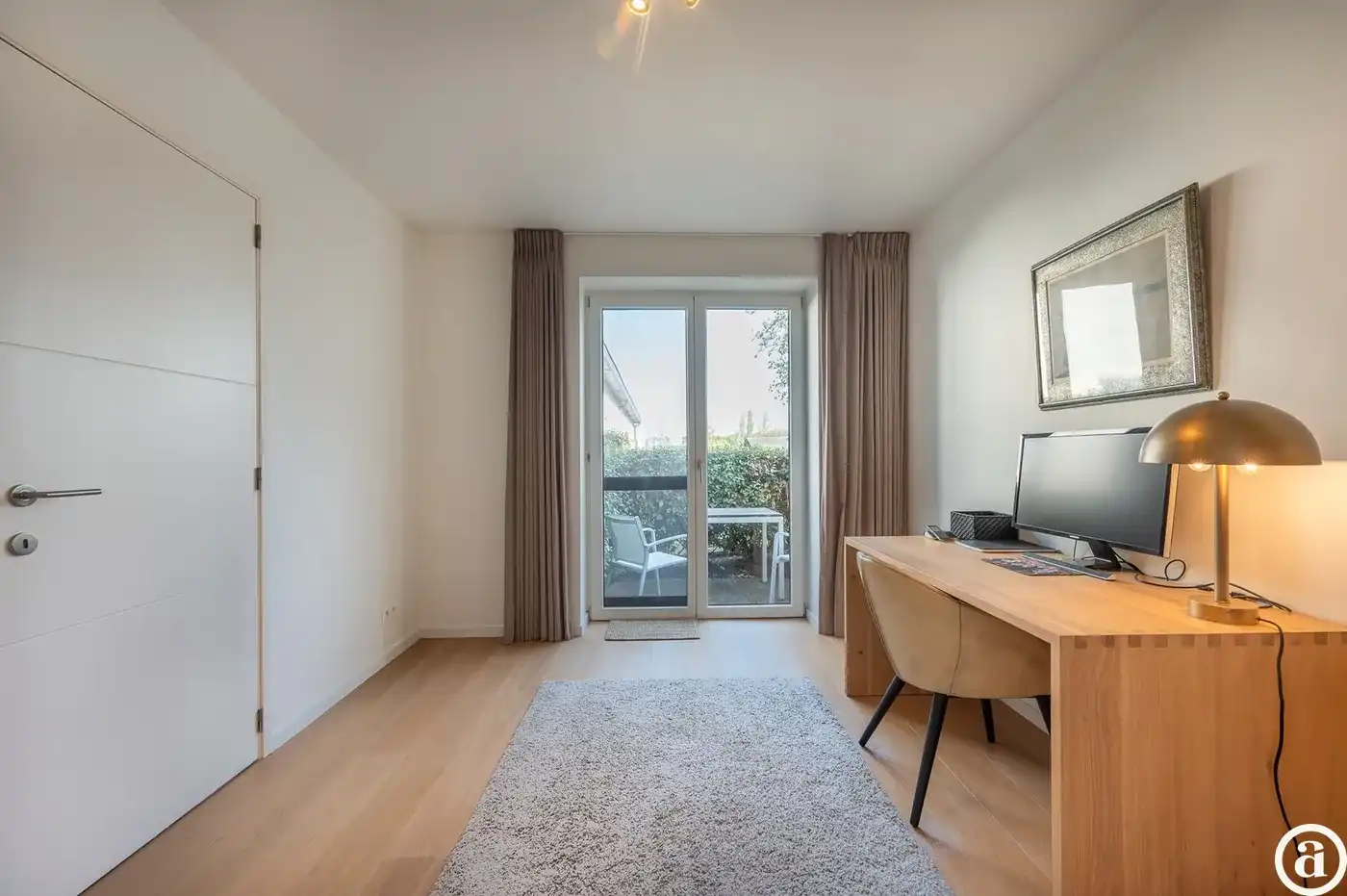 Prachtige, lichtrijke woning in hartje Zoute.  foto 12