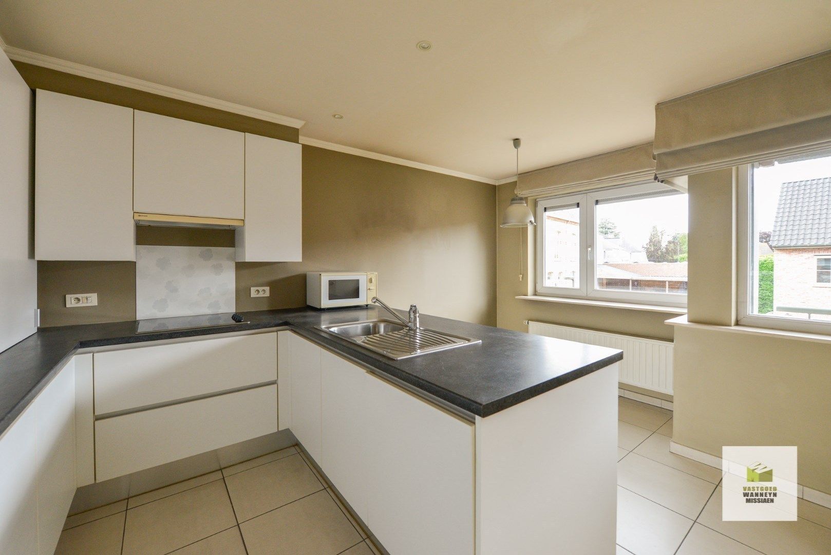 Instapklaar appartement met 2 slaapkamers en terras in het centrum van Wingene foto 7