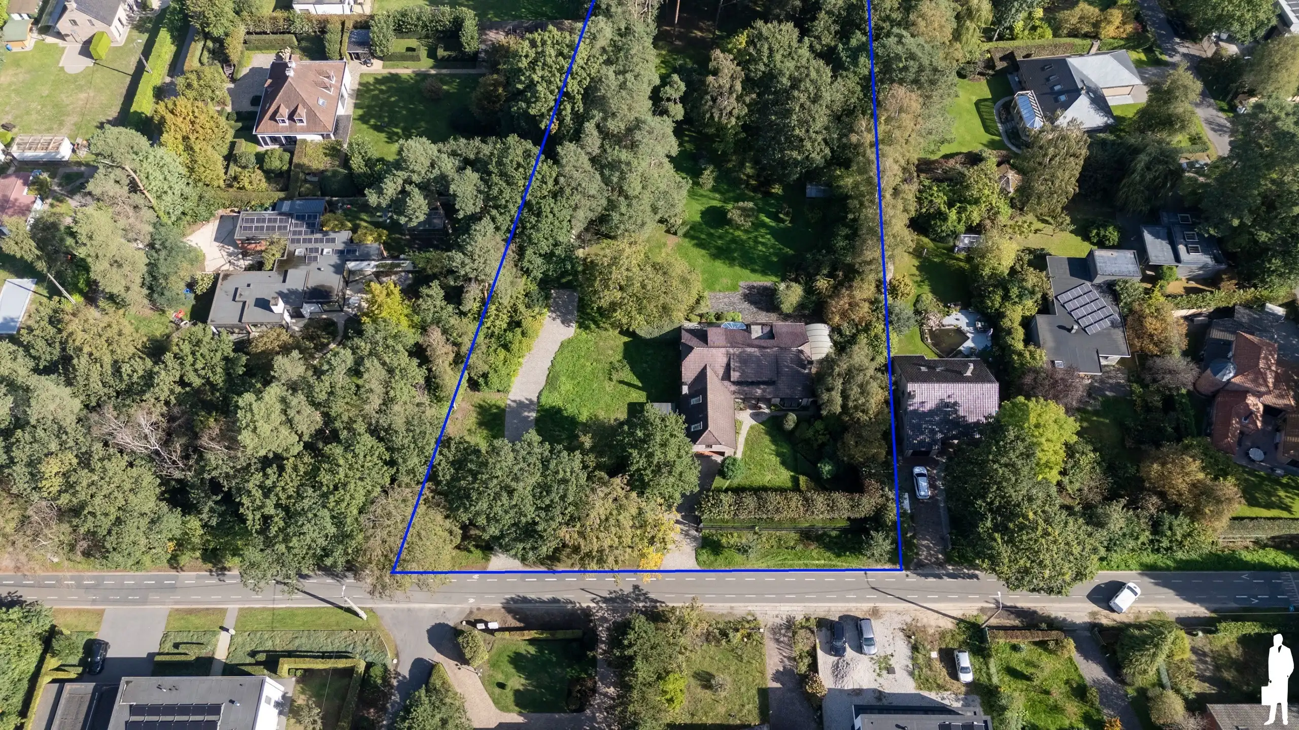 Karaktervolle villa op domein (ca.6.228 m²) nabij Zoerselbos foto 4