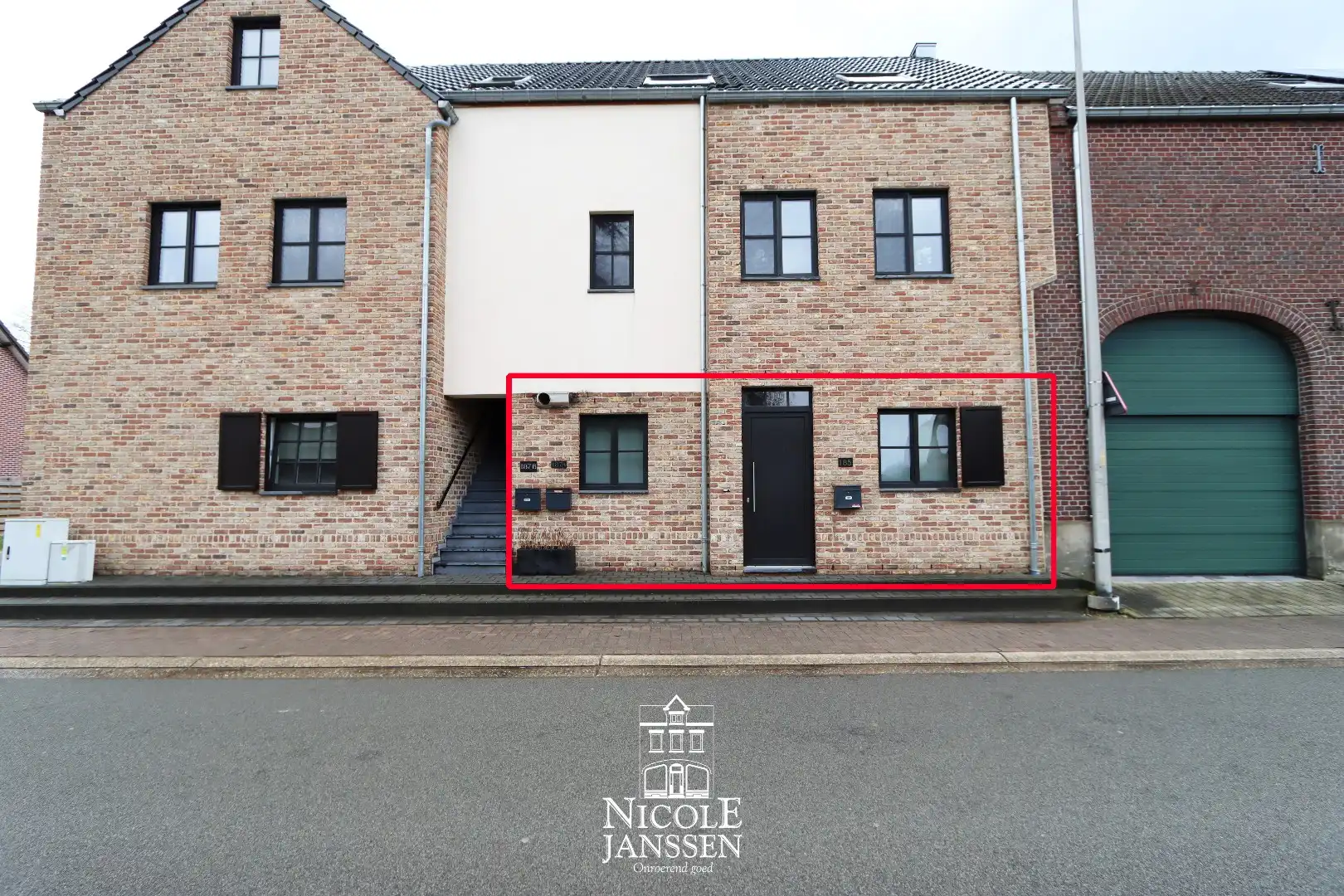 Instapklaar gelijkvloers appartement foto {{pictureIndex}}