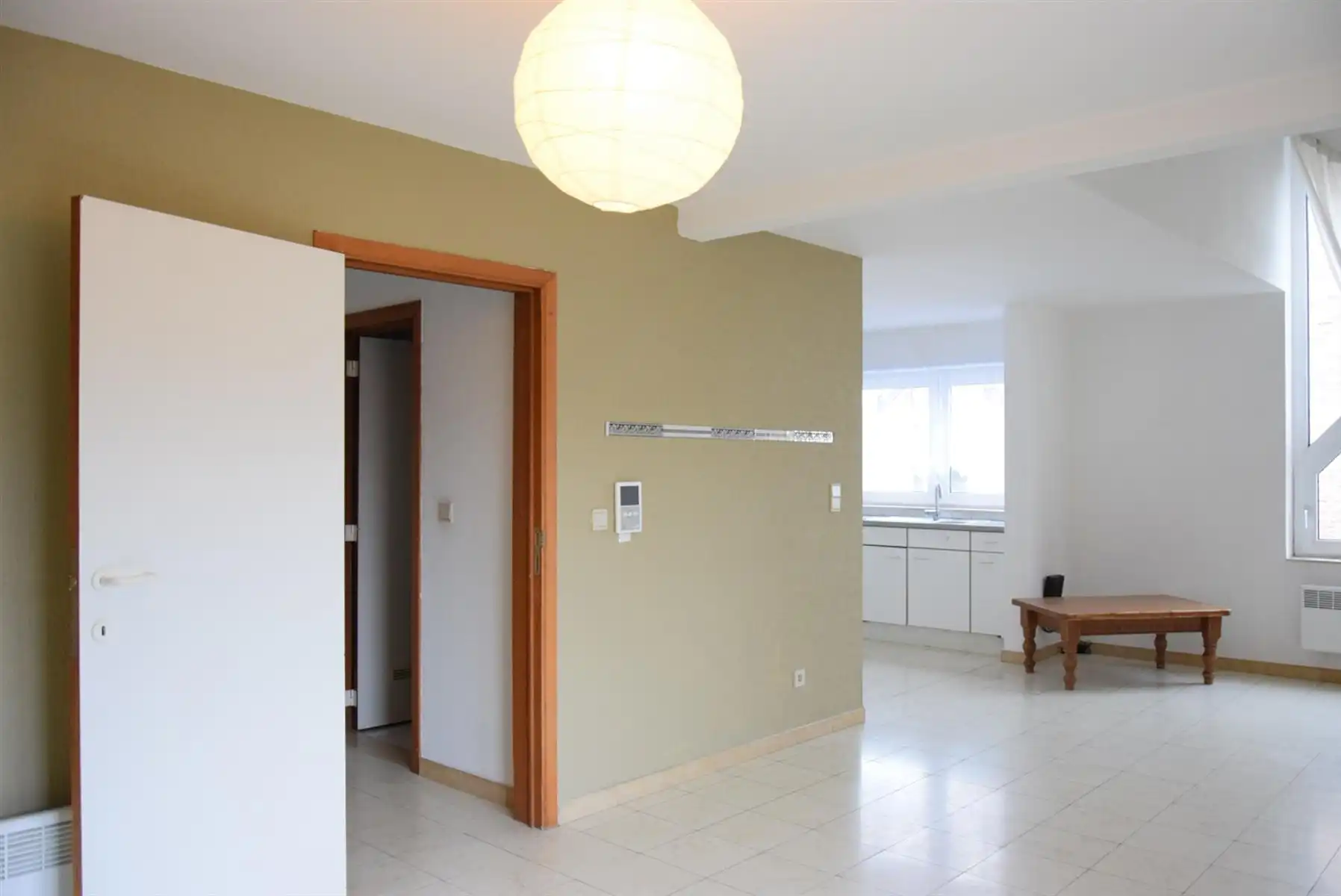 Instapklaar 2-slaapkamerappartement nabij Maastricht foto 2