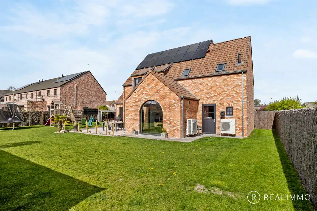 Elegante villa uit 2022 met 4 slaapkamers en EPC A in Dottenijs foto 2