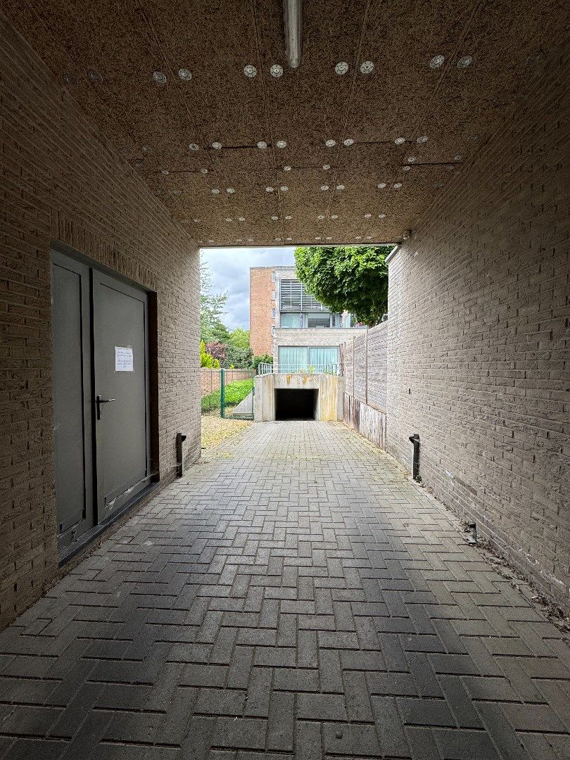 ruime duplex voorzien van een ondergrondse autostaanplaats met berging foto 8