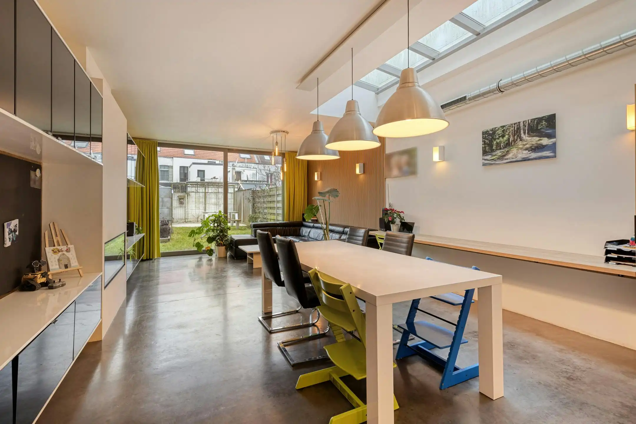 Prachtig huis met 4 slaapkamers en tuin te koop in Wilrijk foto 3