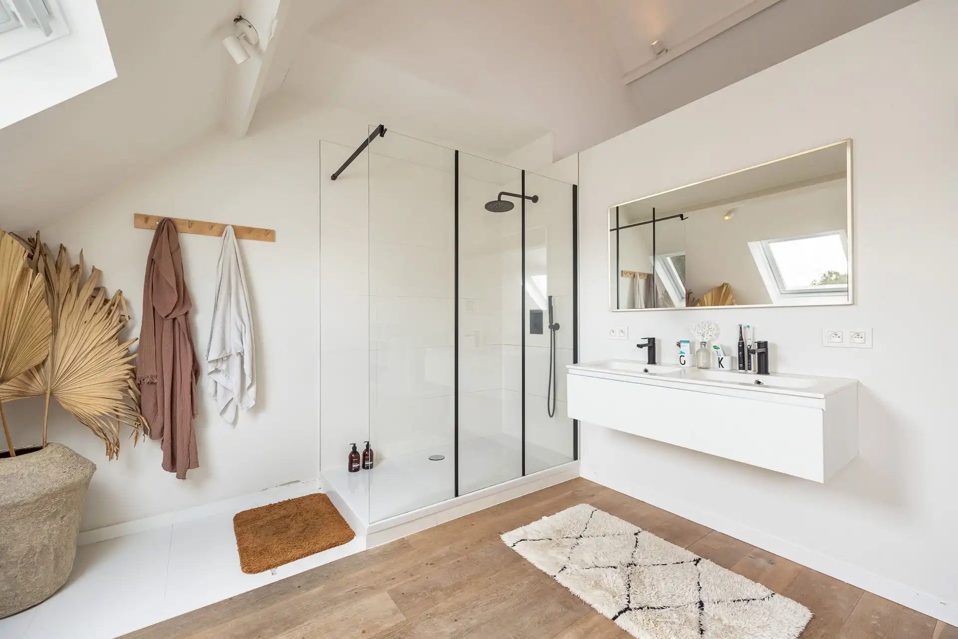 Feelgood woning met stijlvolle renovatie! foto 32