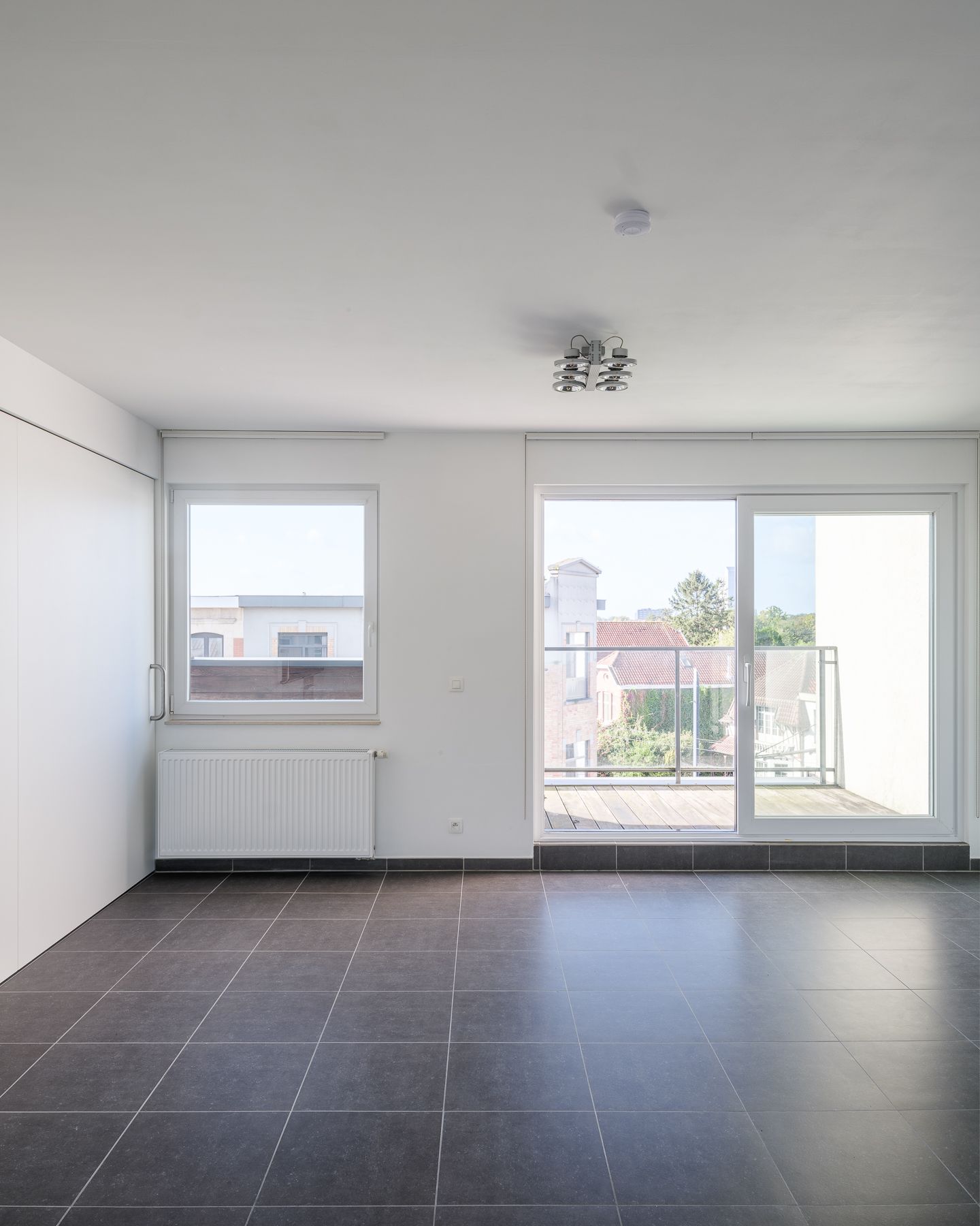 Instapklaar éénslaapkamerappartement met terras en autostaanplaats foto 7
